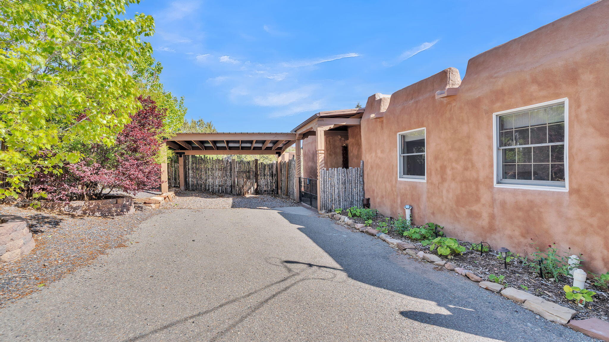 424 Apodaca Street