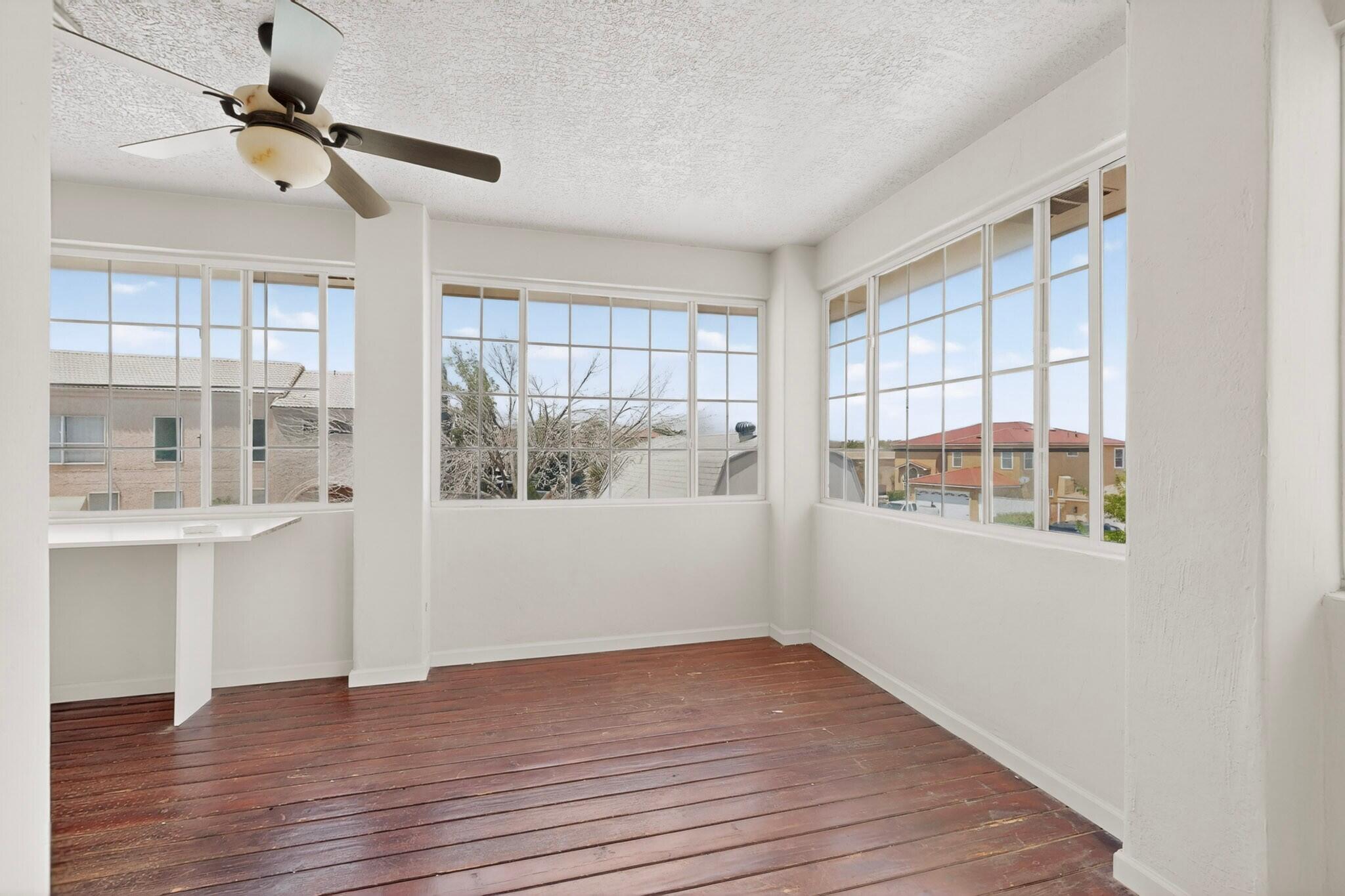 2813 Mesa Road SE