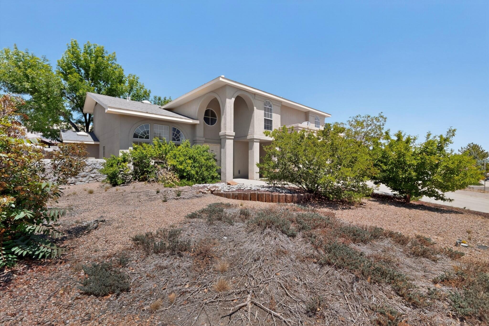 2813 Mesa Road SE