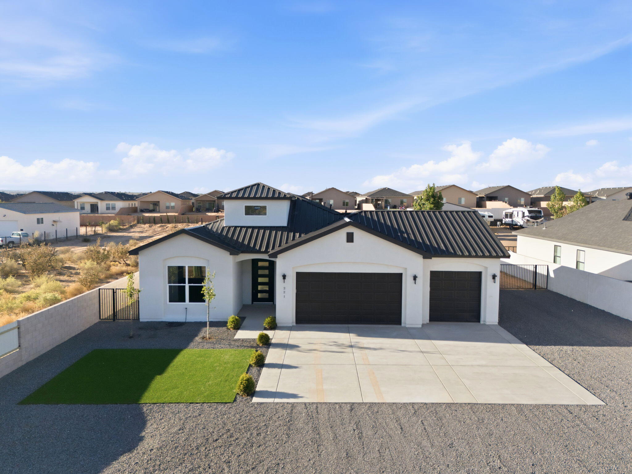 221 4th Avenue SW