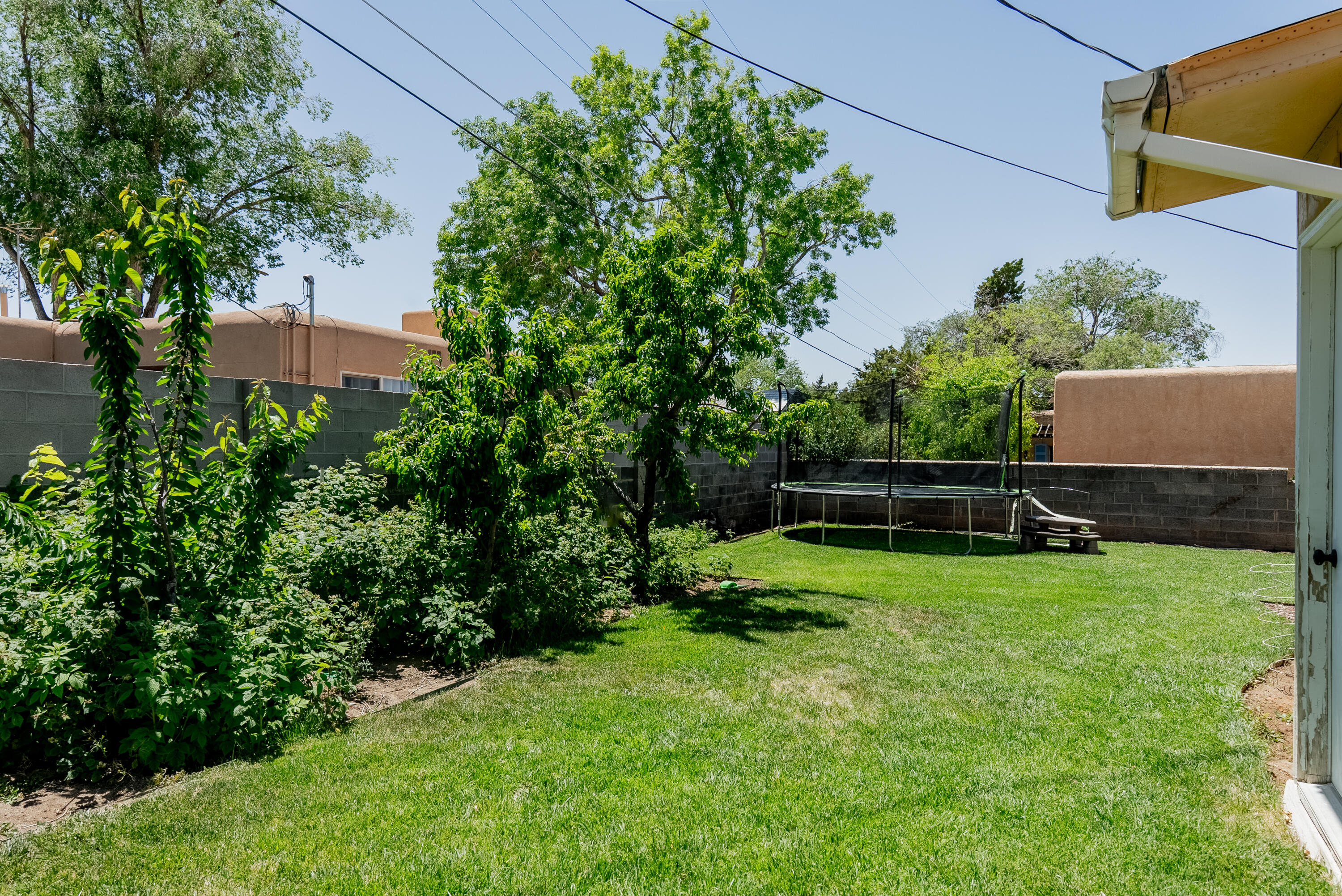 4220 Courtney Avenue NE