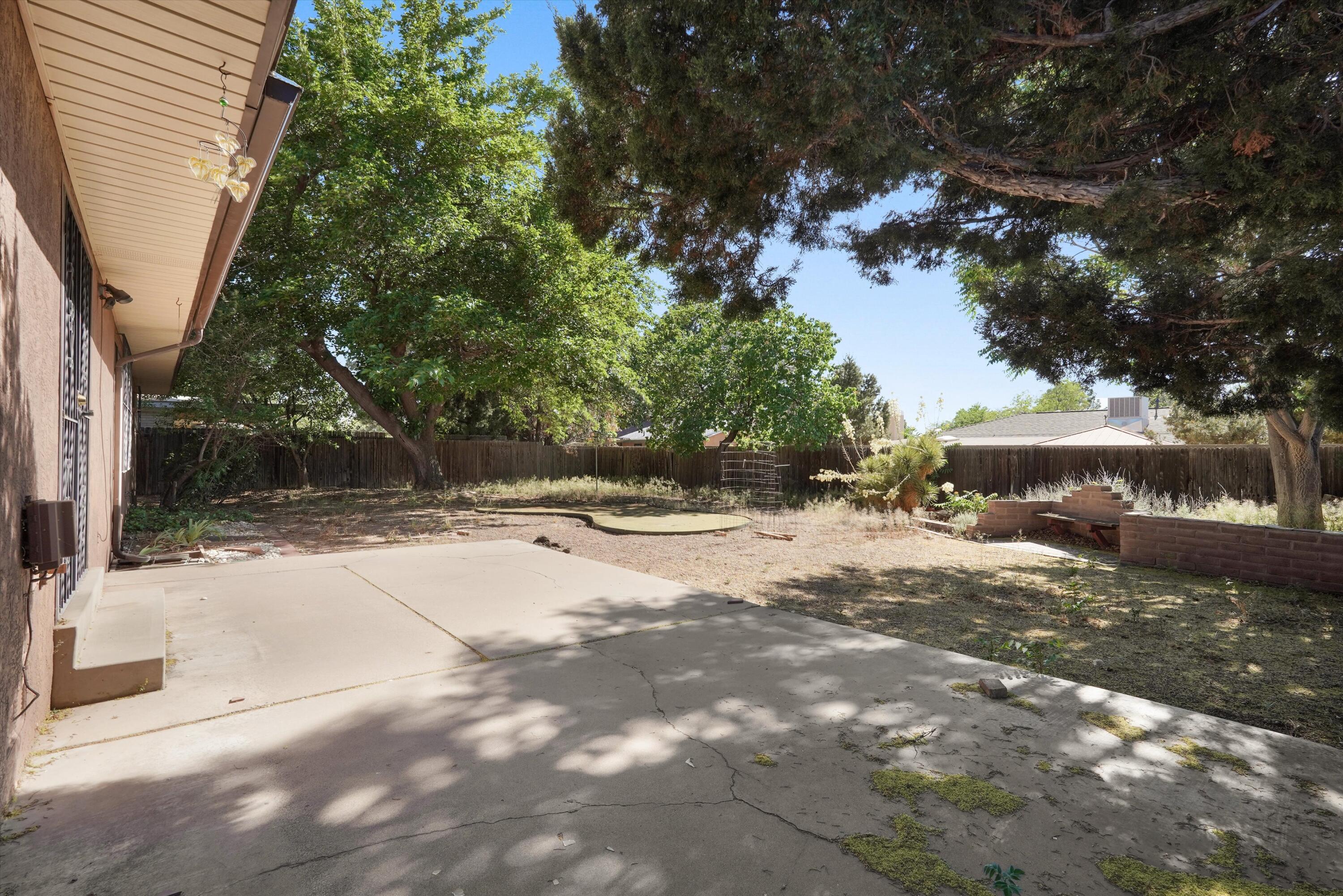 4513 Andrew Drive NE