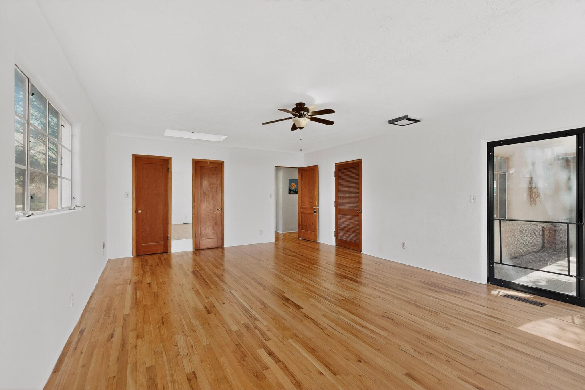 703 Solar Road NW