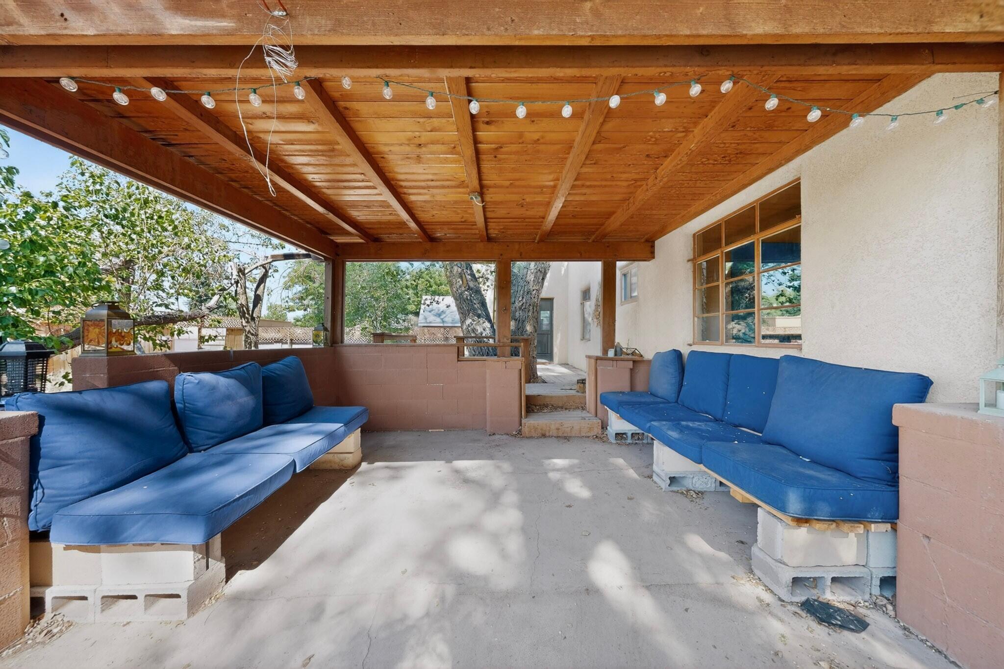 703 Solar Road NW