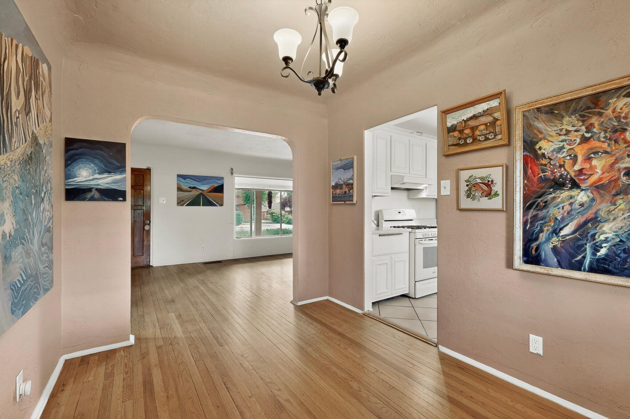 703 Solar Road NW
