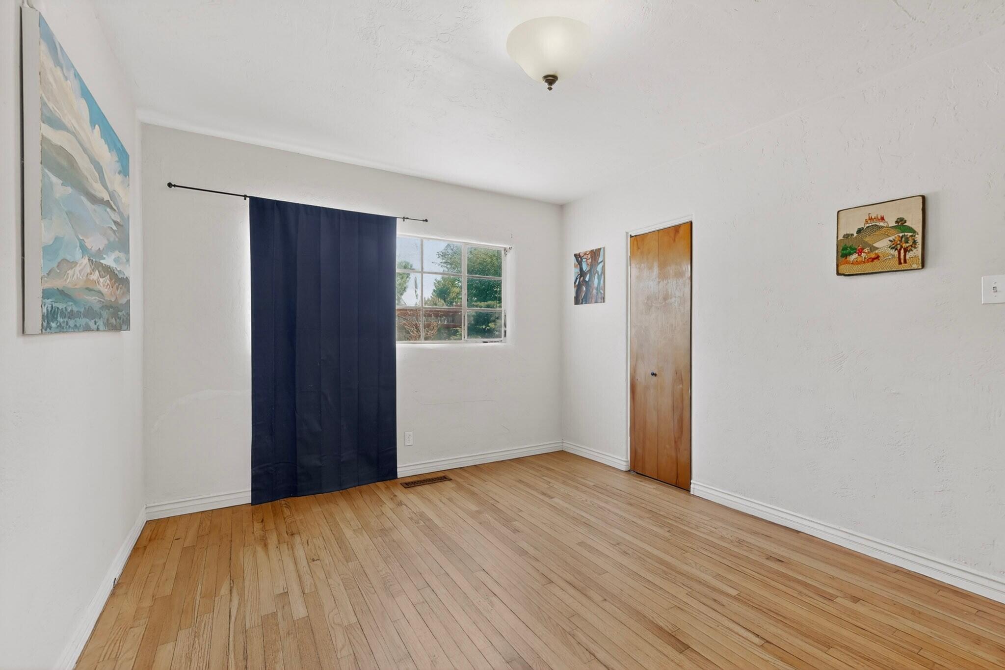 703 Solar Road NW