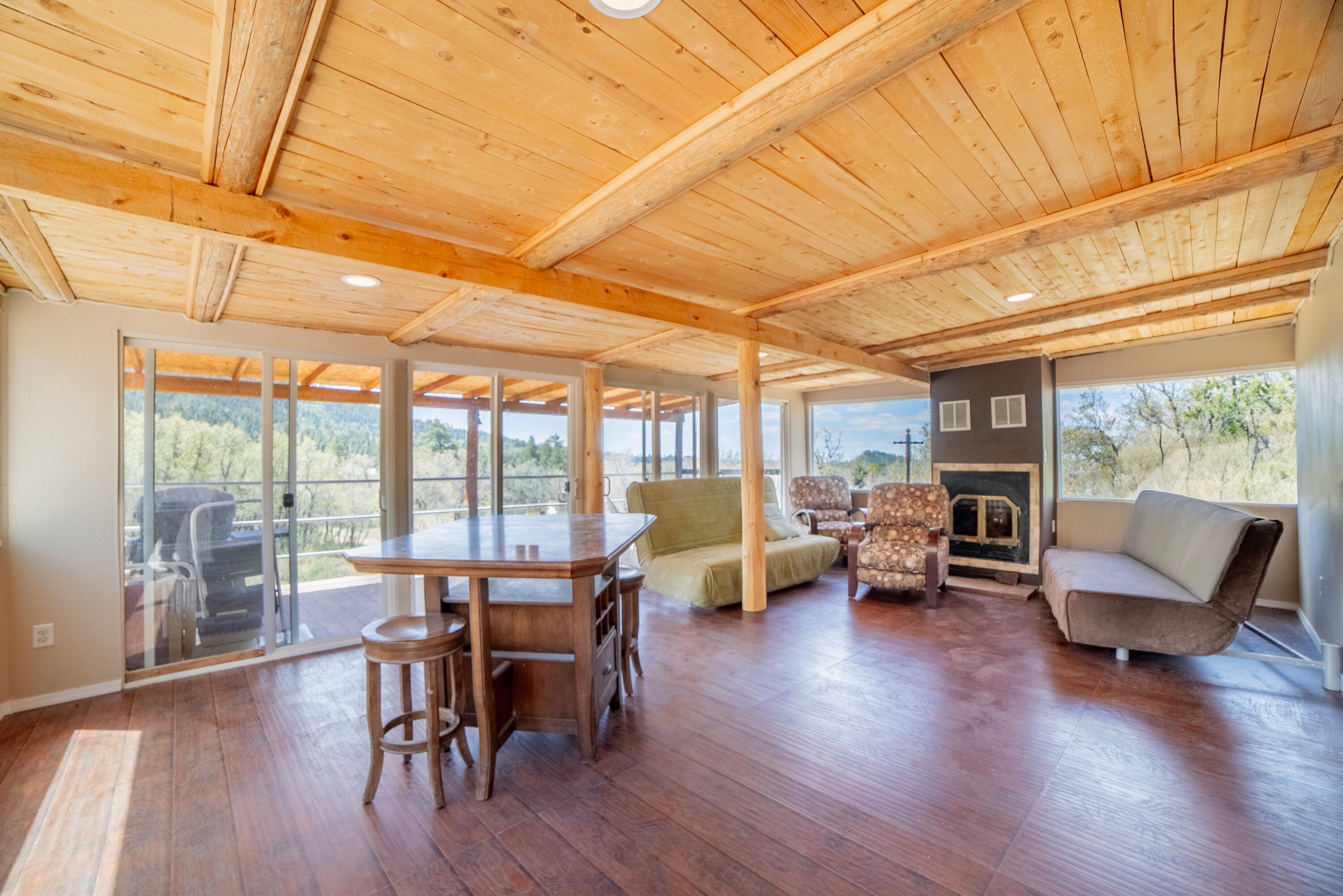 108 mesa vista