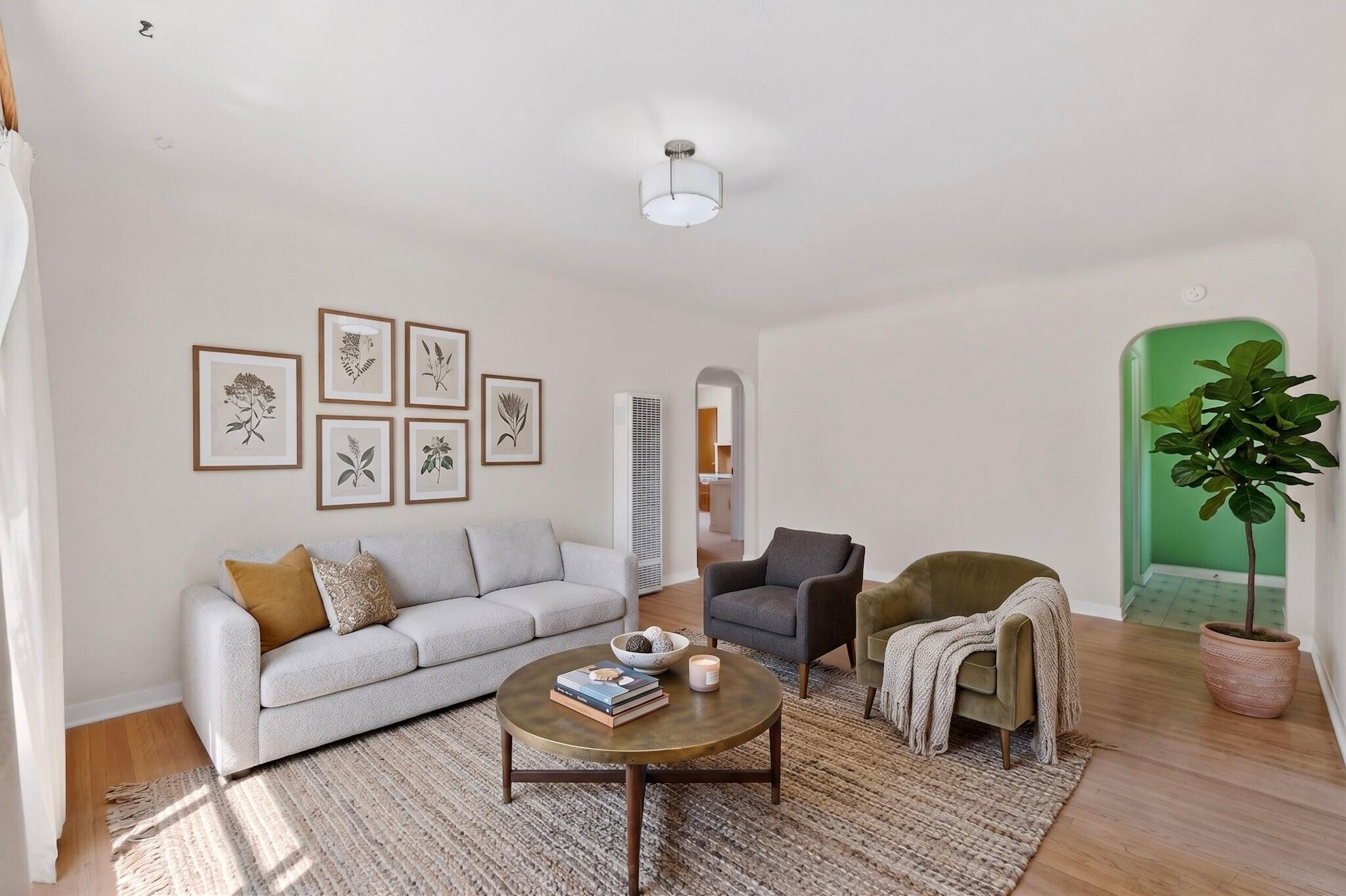 316 General Bradley Street NE
