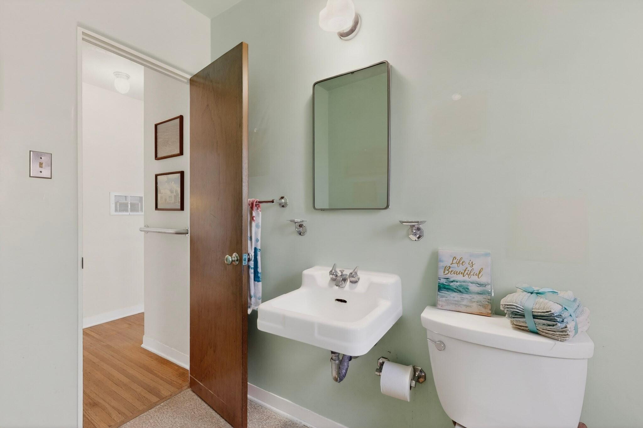 316 General Bradley Street NE