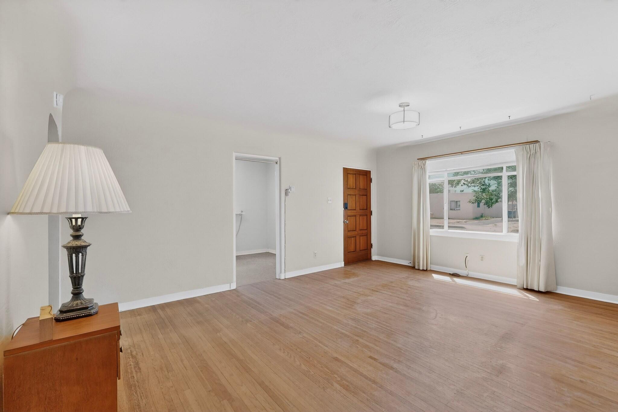 316 General Bradley Street NE