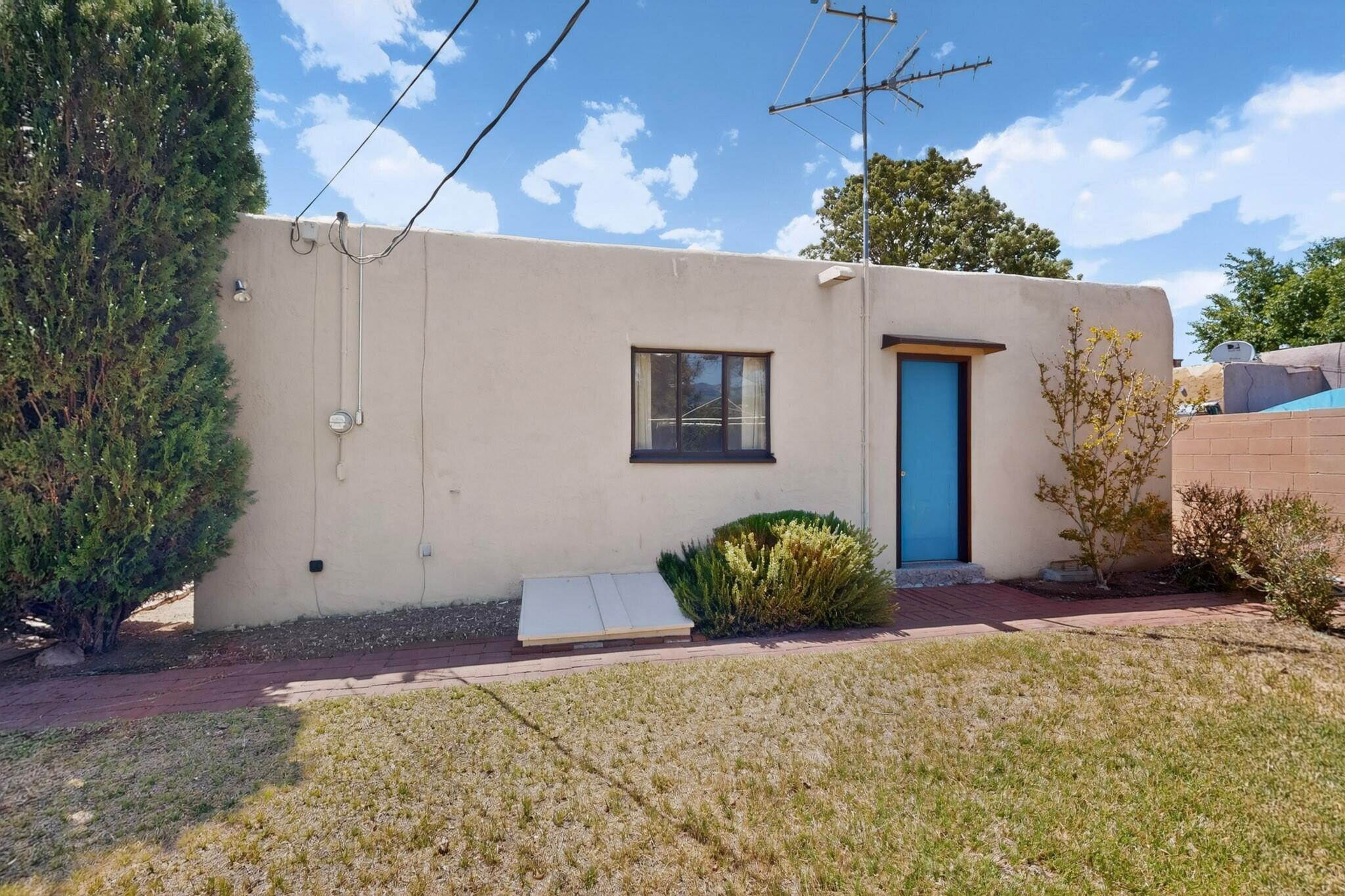316 General Bradley Street NE