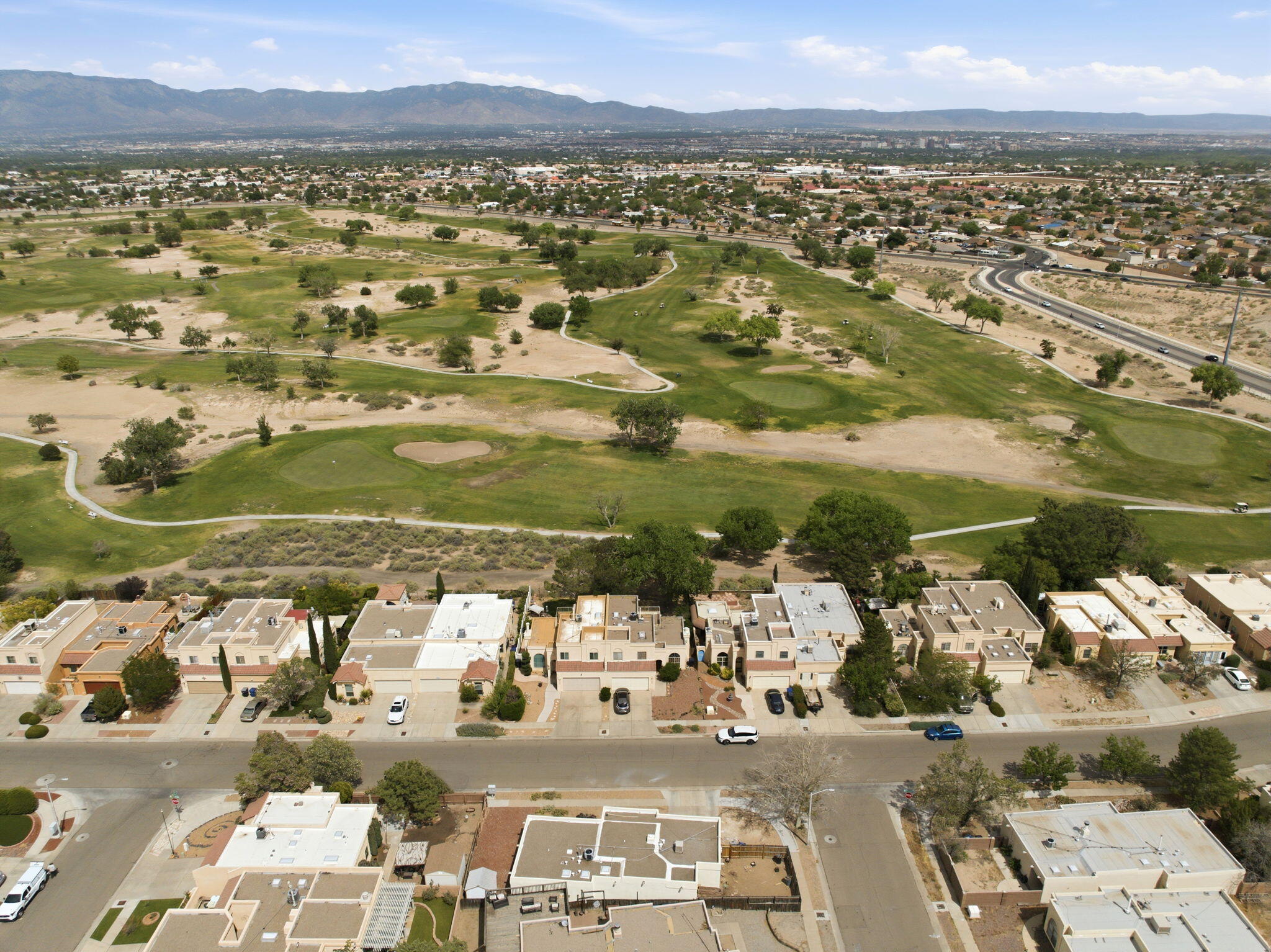 2809 El Tesoro Escondido NW