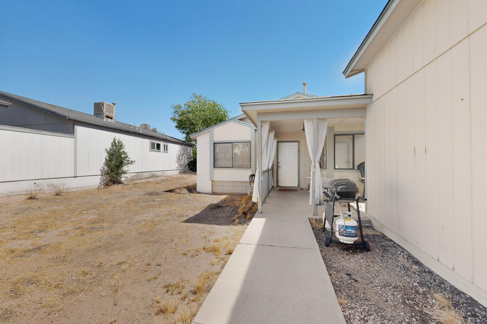4720 Opal Drive NE