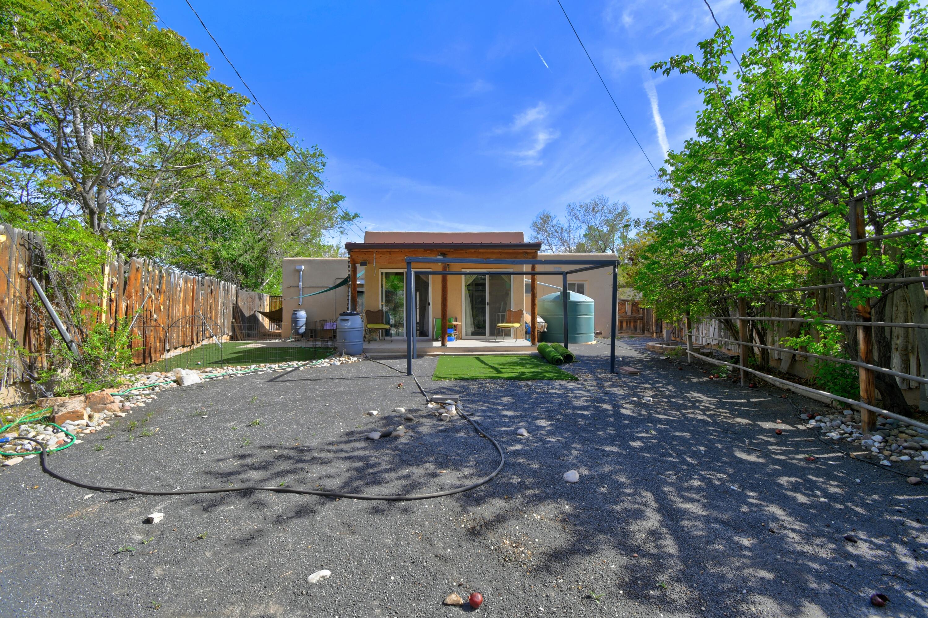 1023 Quincy Street SE
