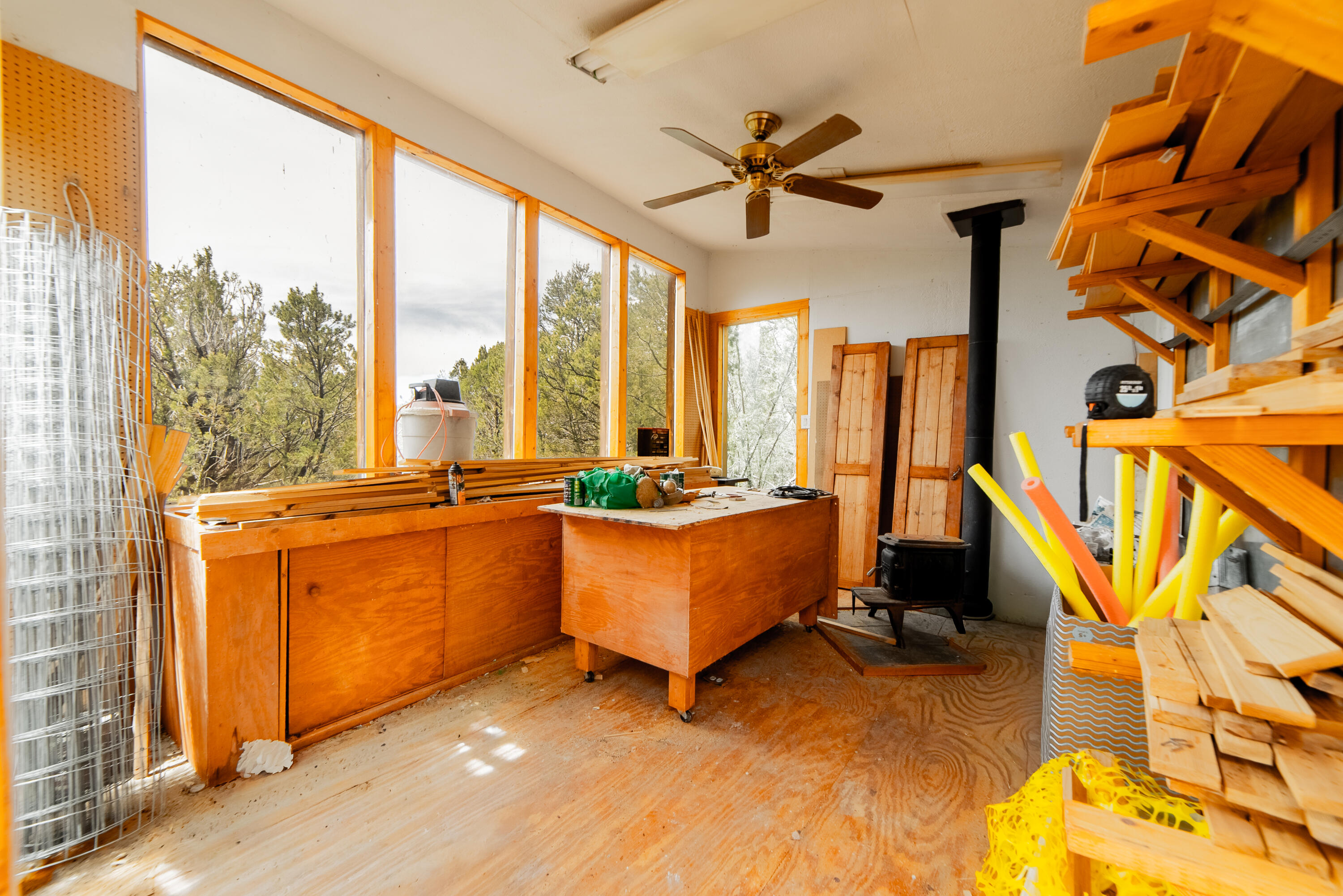 60 Sandia Haven Drive