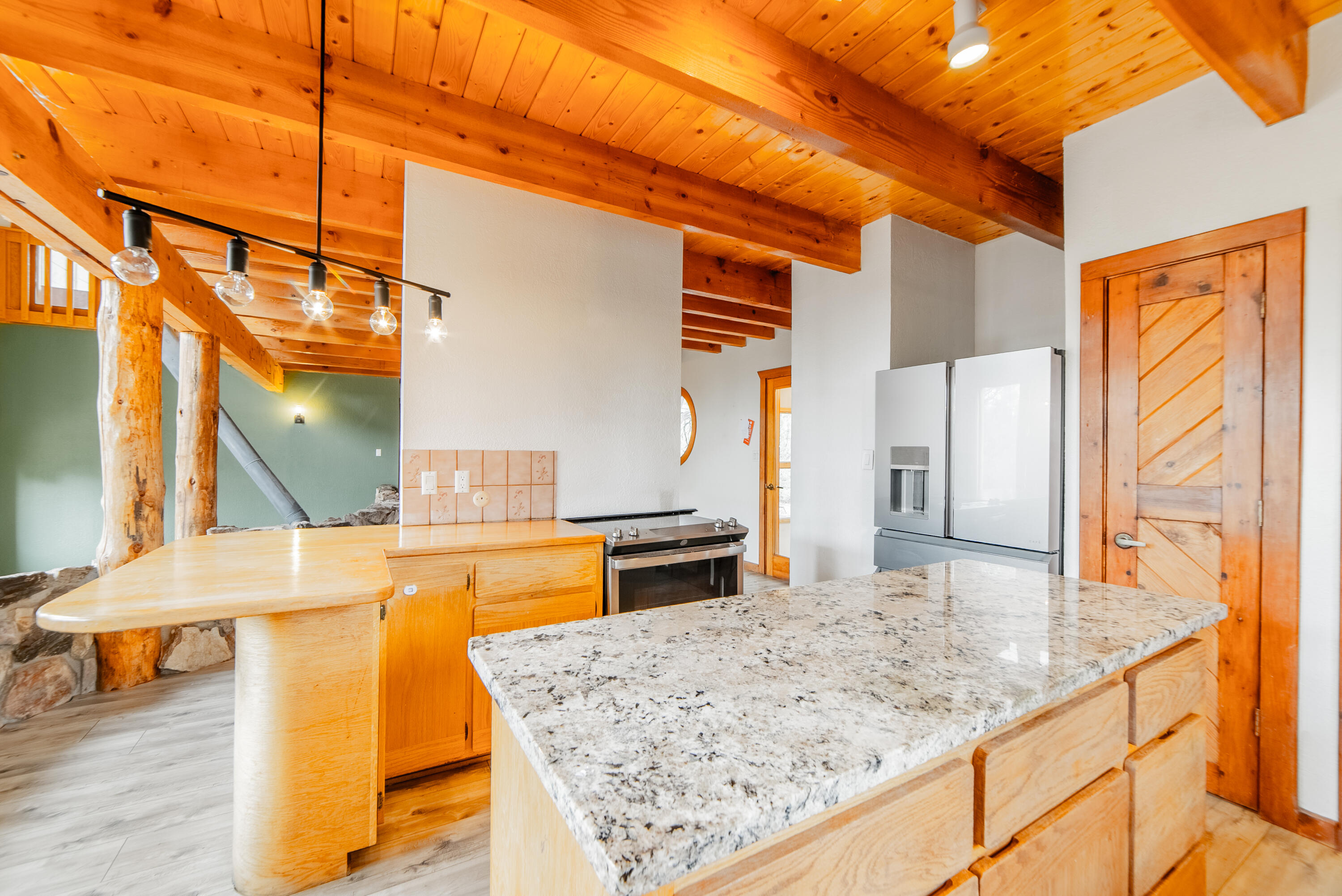 60 Sandia Haven Drive