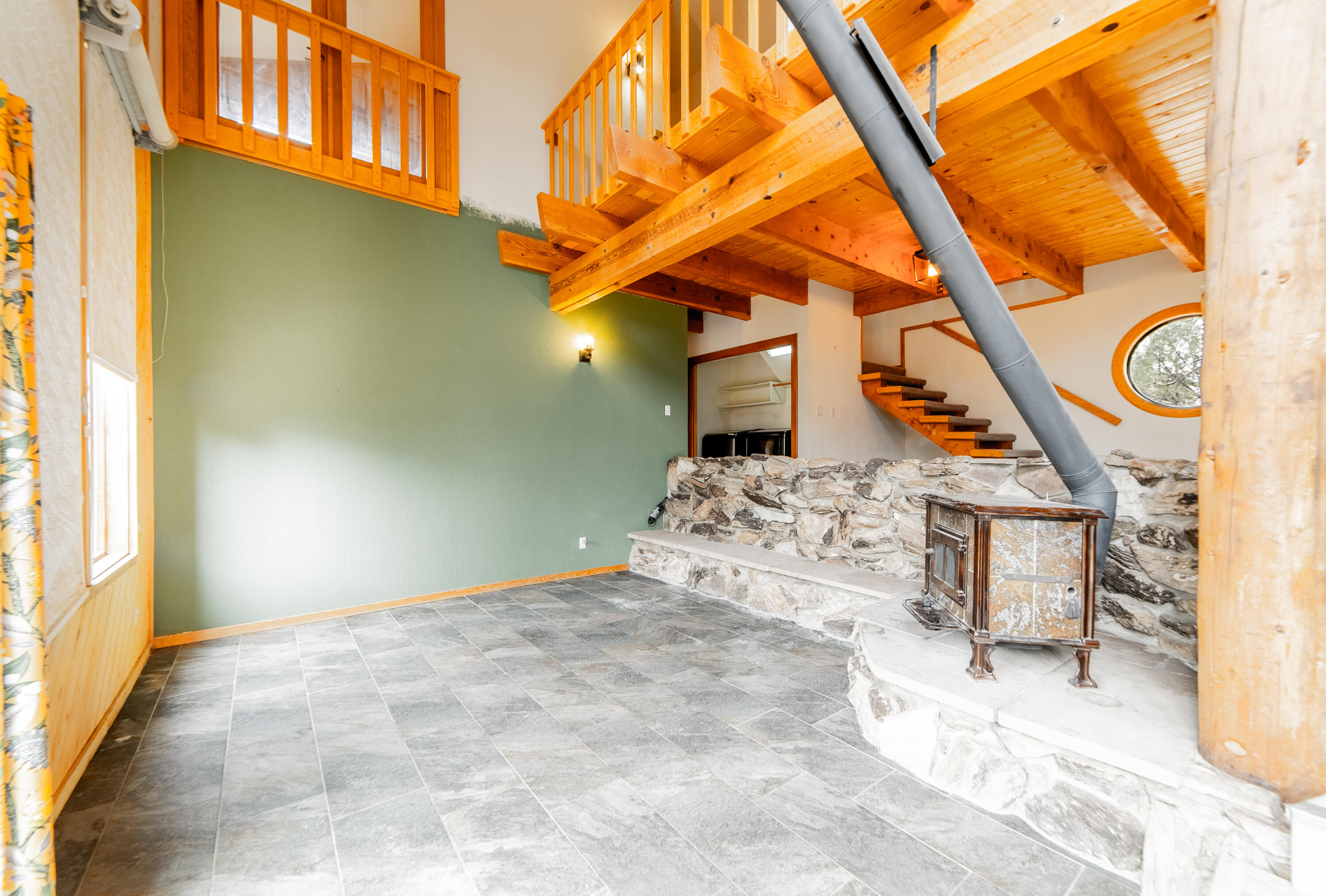 60 Sandia Haven Drive
