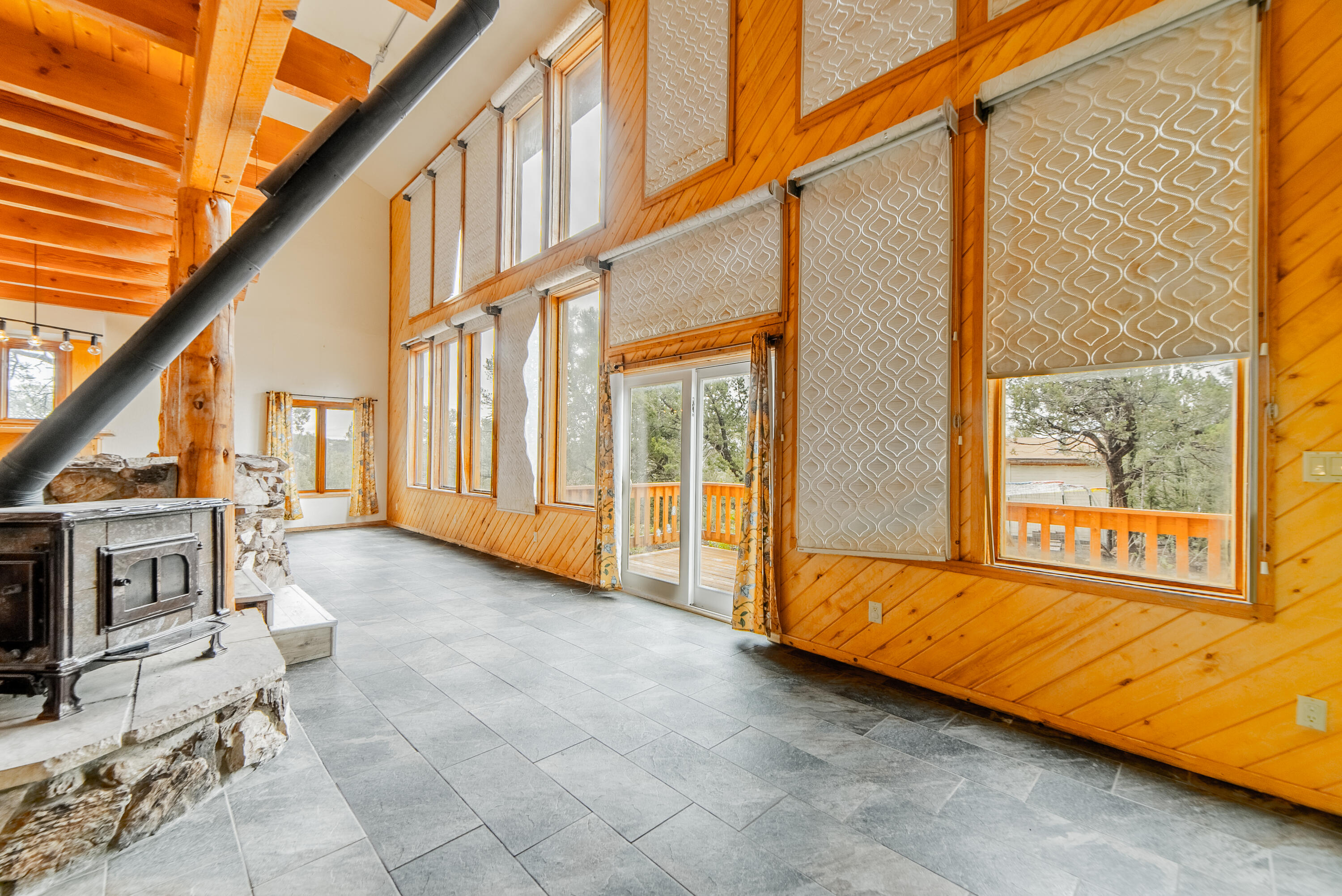 60 Sandia Haven Drive