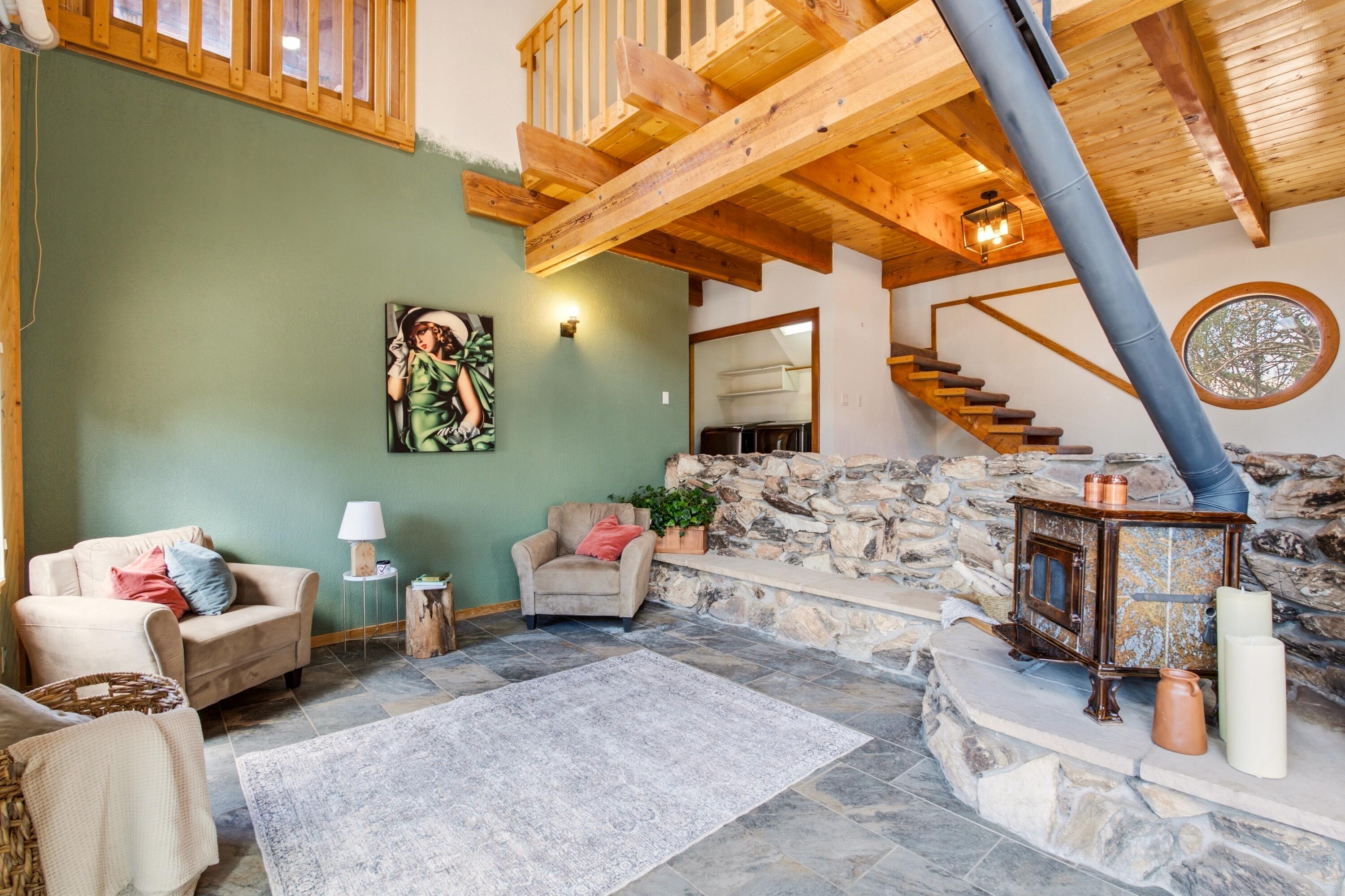 60 Sandia Haven Drive