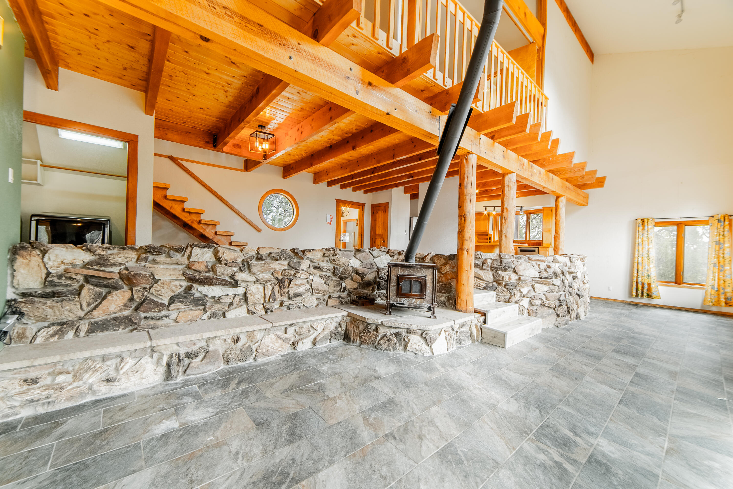 60 Sandia Haven Drive