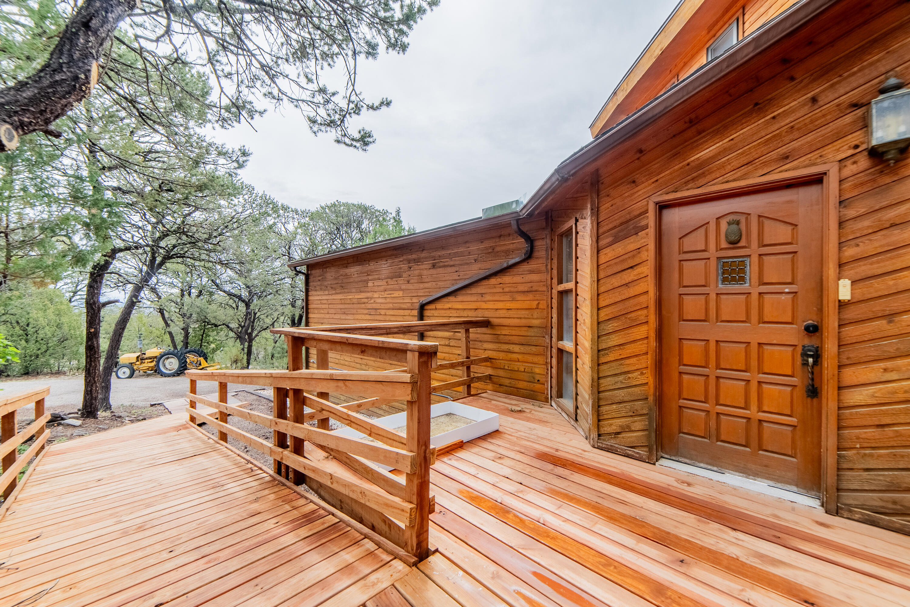 60 Sandia Haven Drive