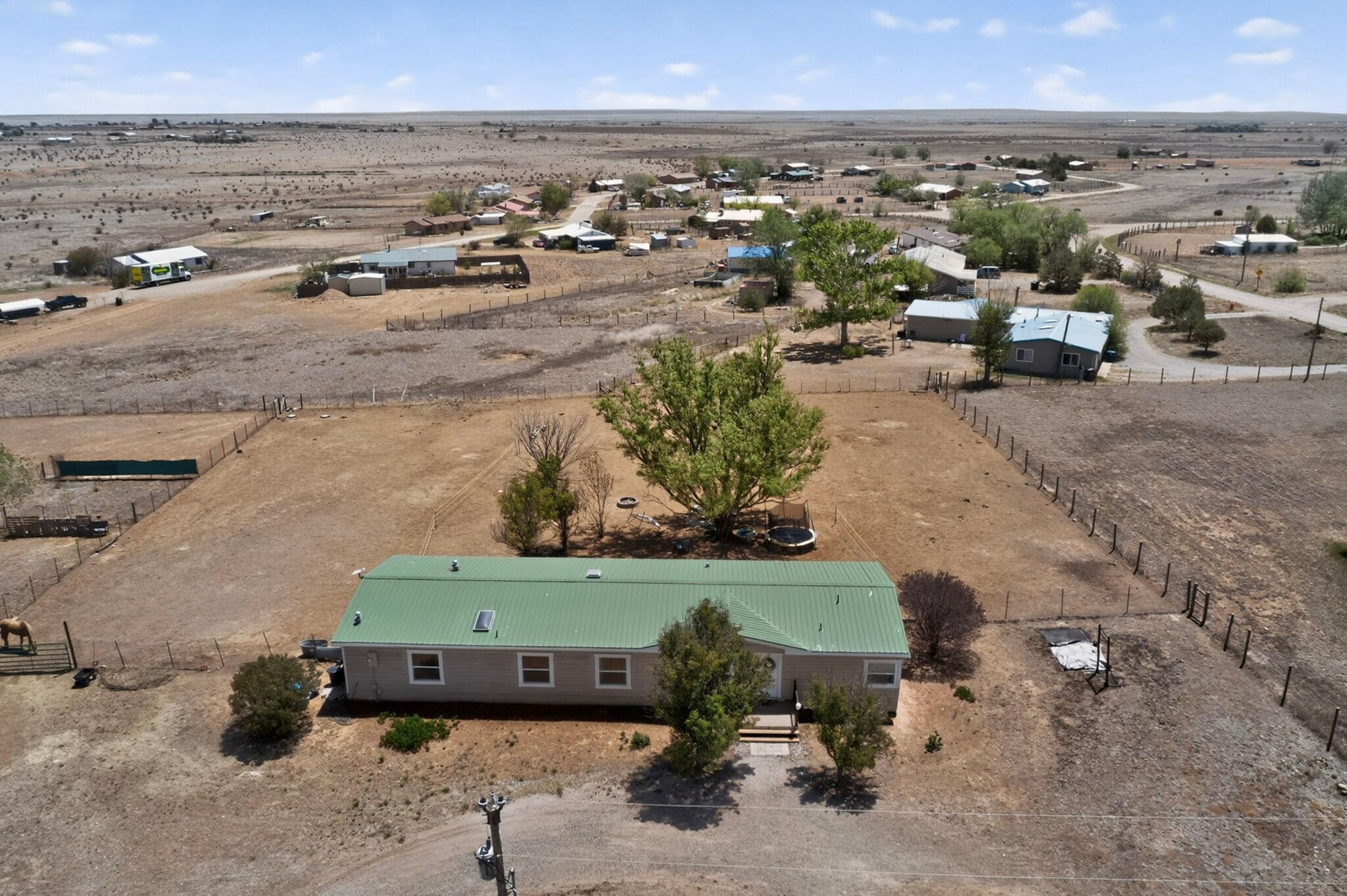 4 Forest Court