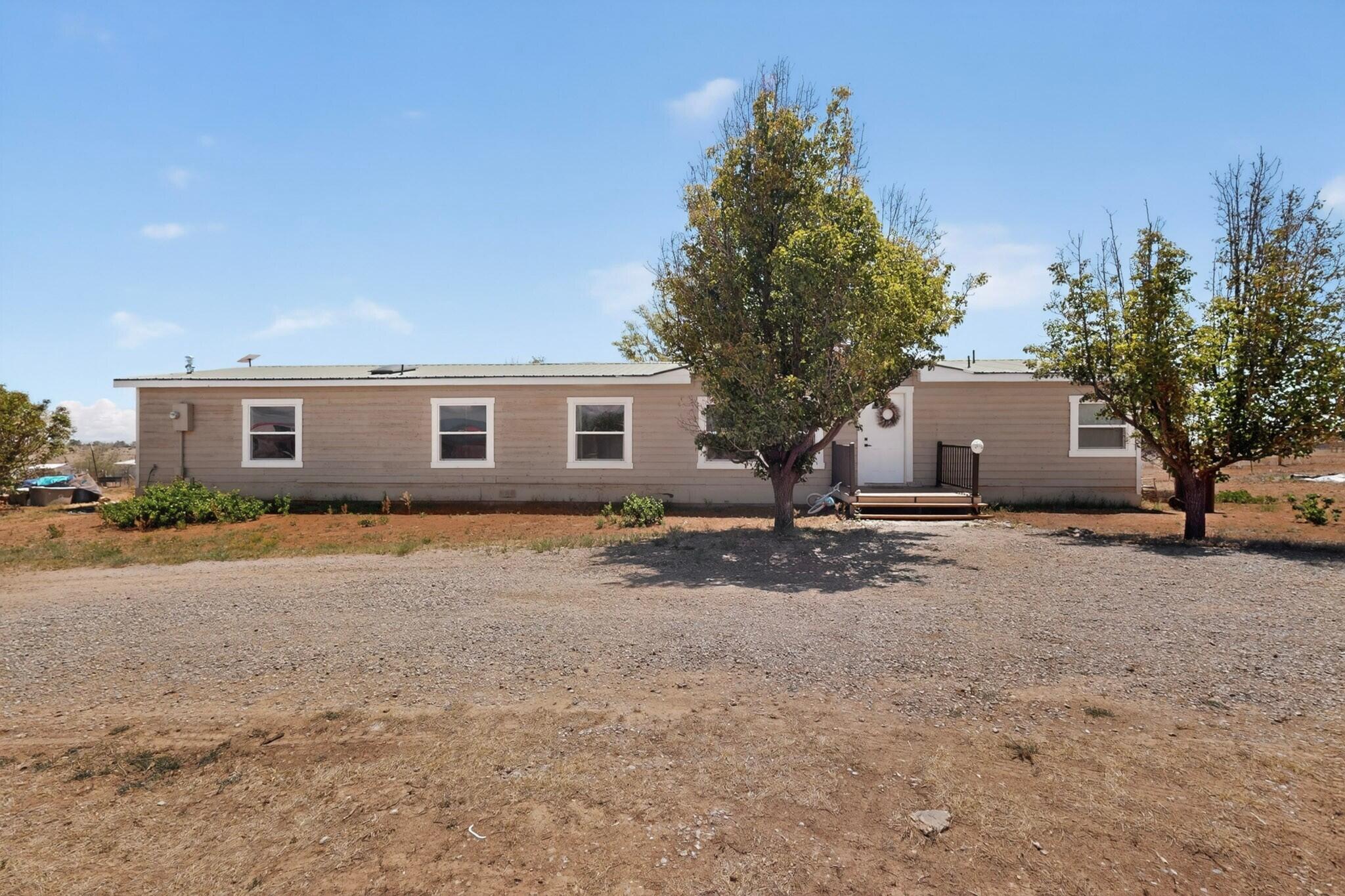 4 Forest Court