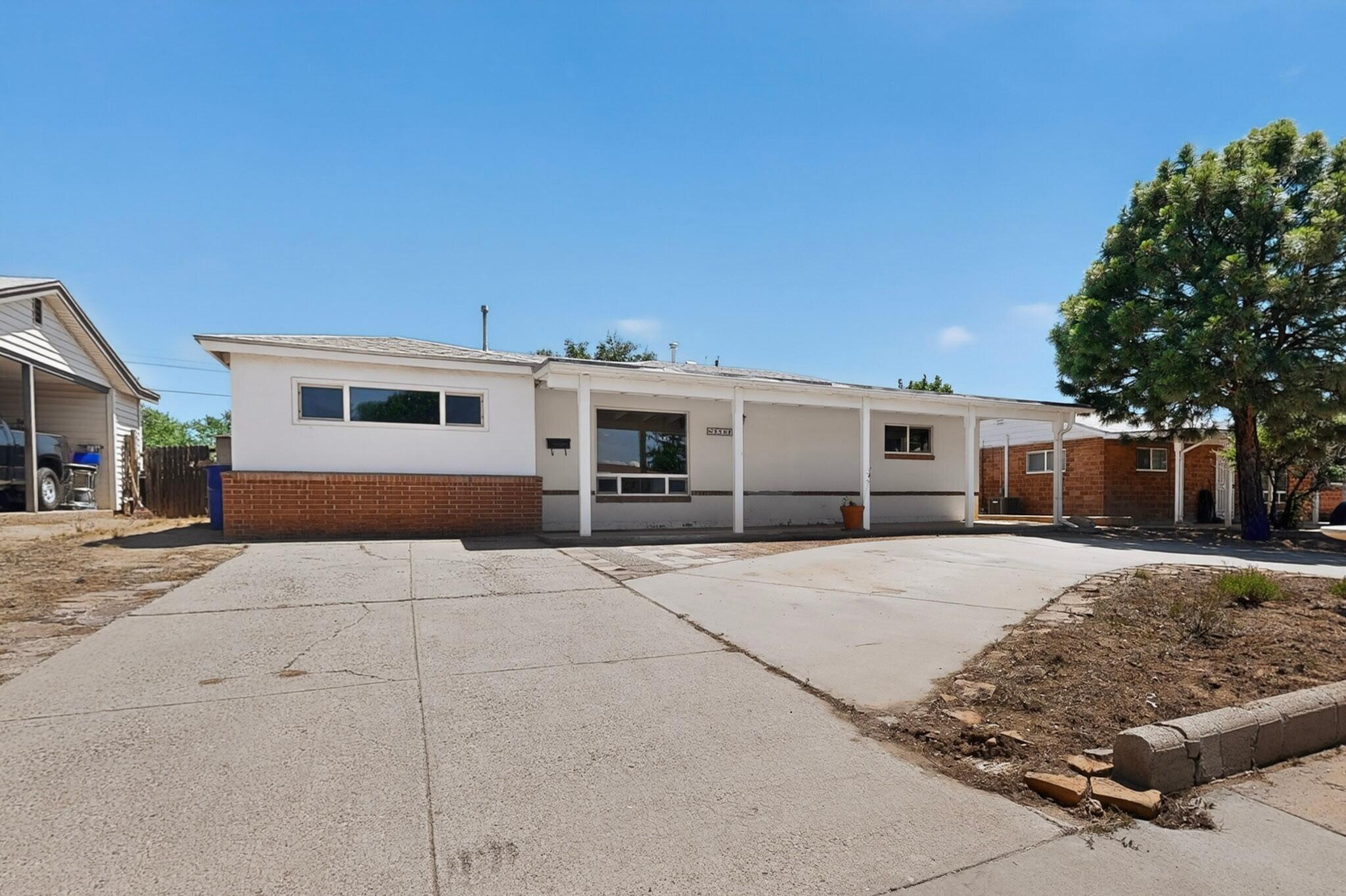 9508 Cordova Avenue NE