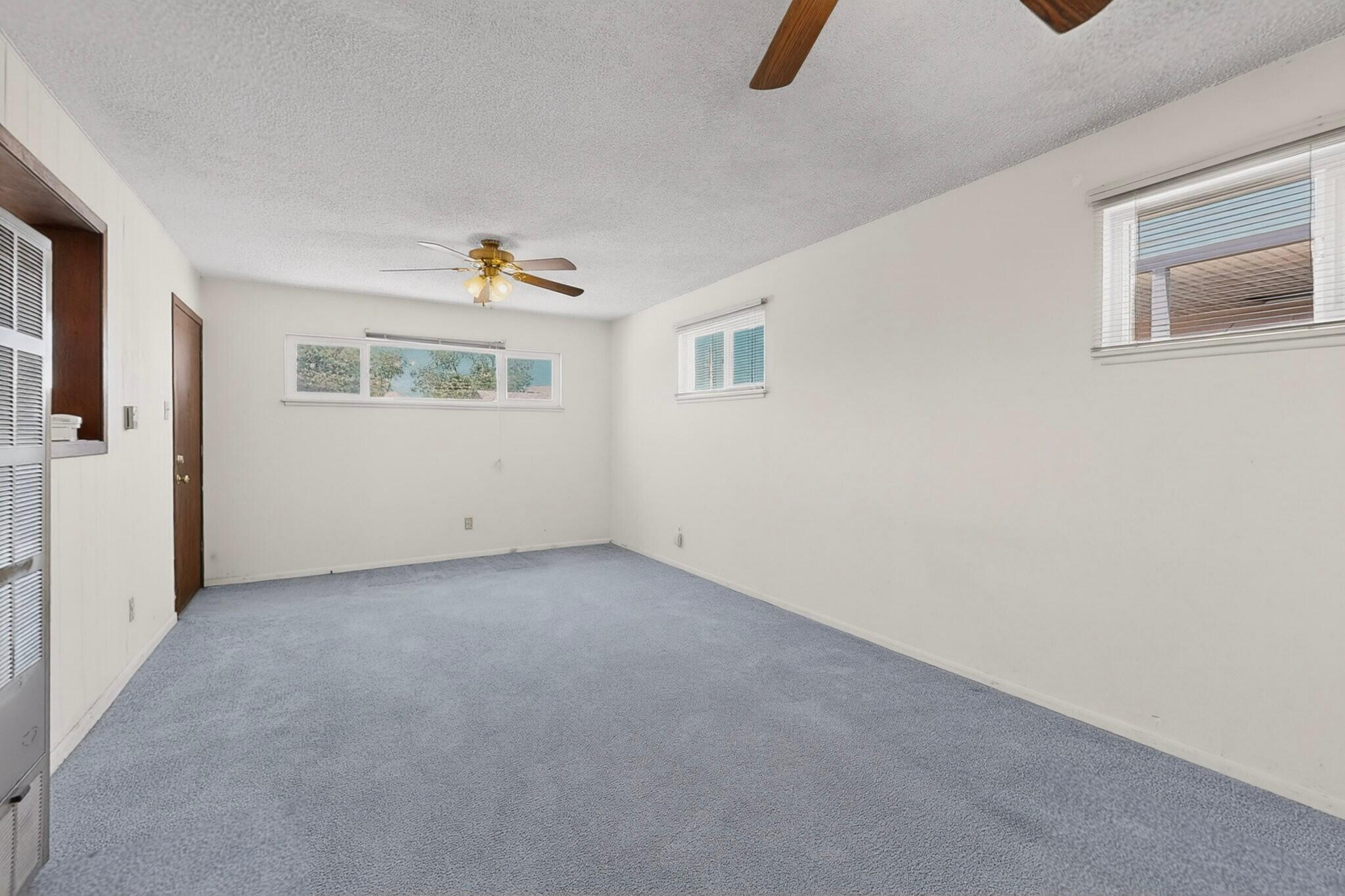 9508 Cordova Avenue NE