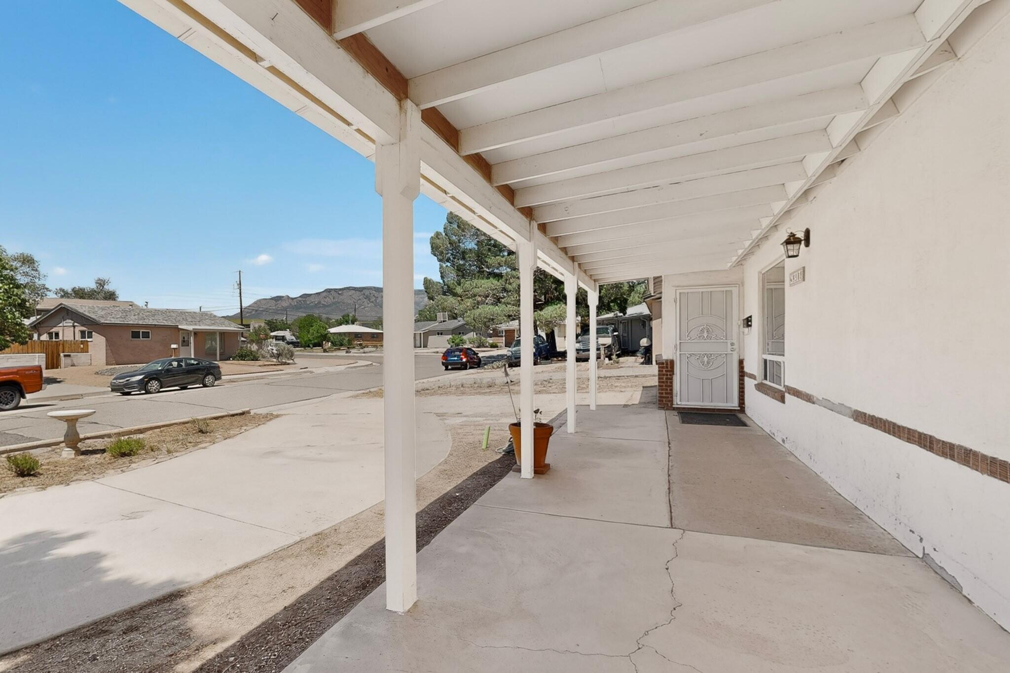 9508 Cordova Avenue NE