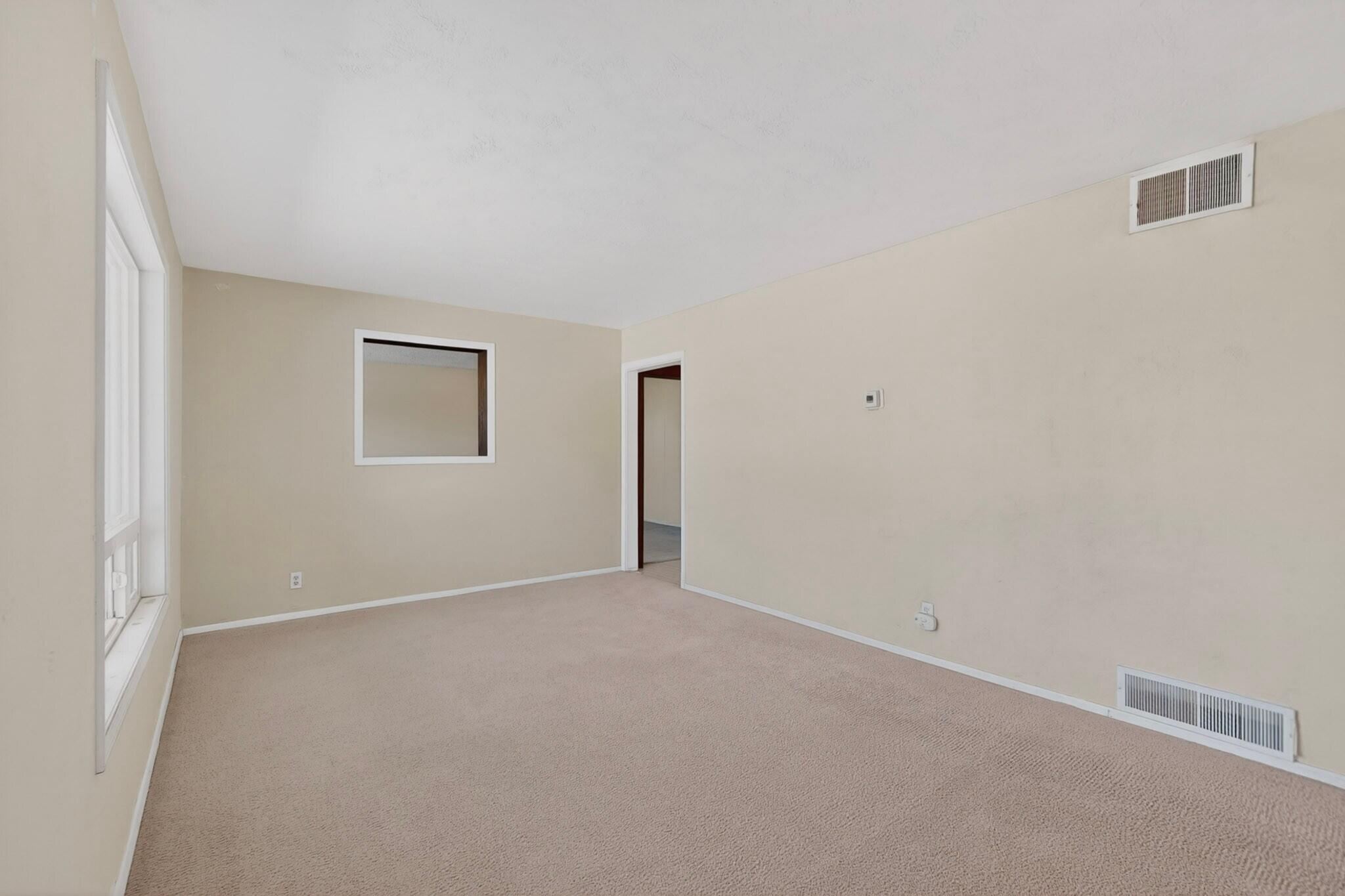 9508 Cordova Avenue NE