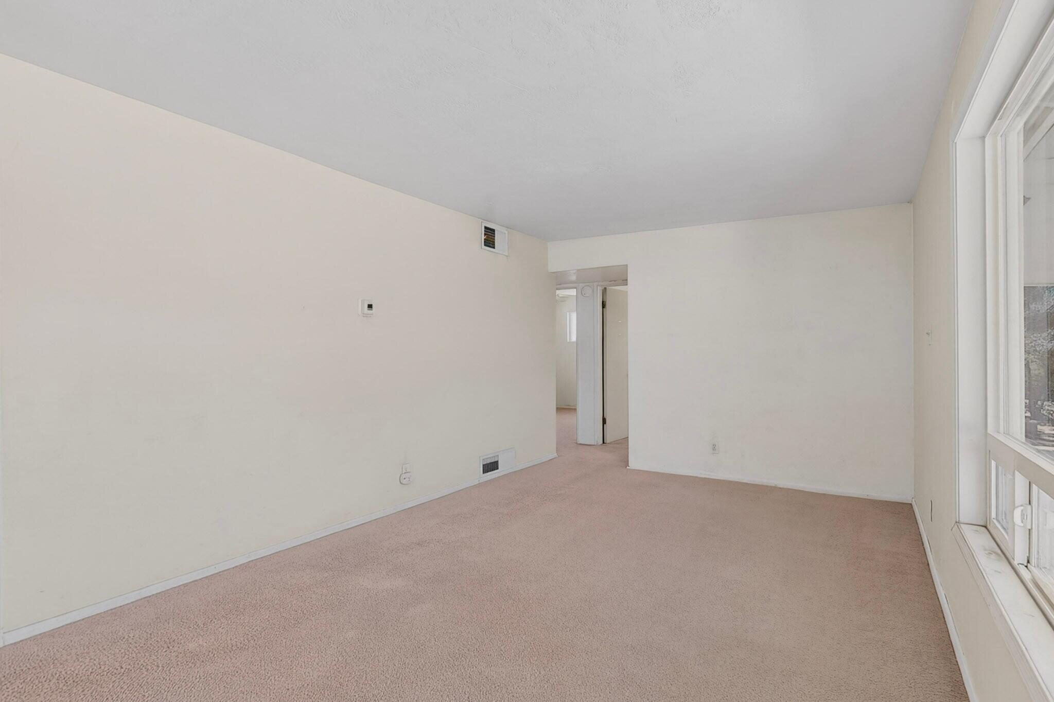 9508 Cordova Avenue NE