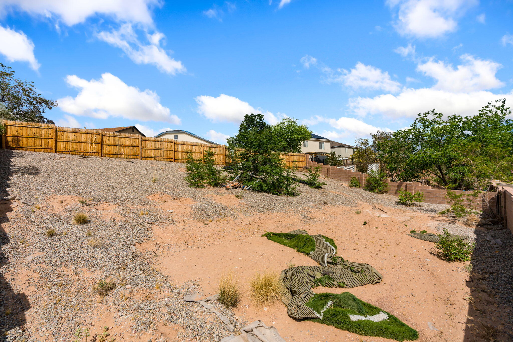 5237 Caprock Drive NE