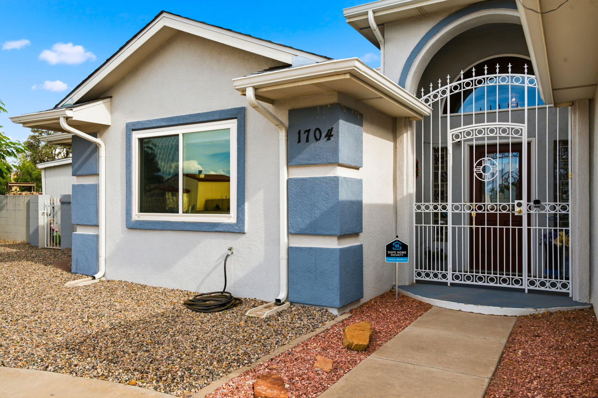 1704 Golf Course Road