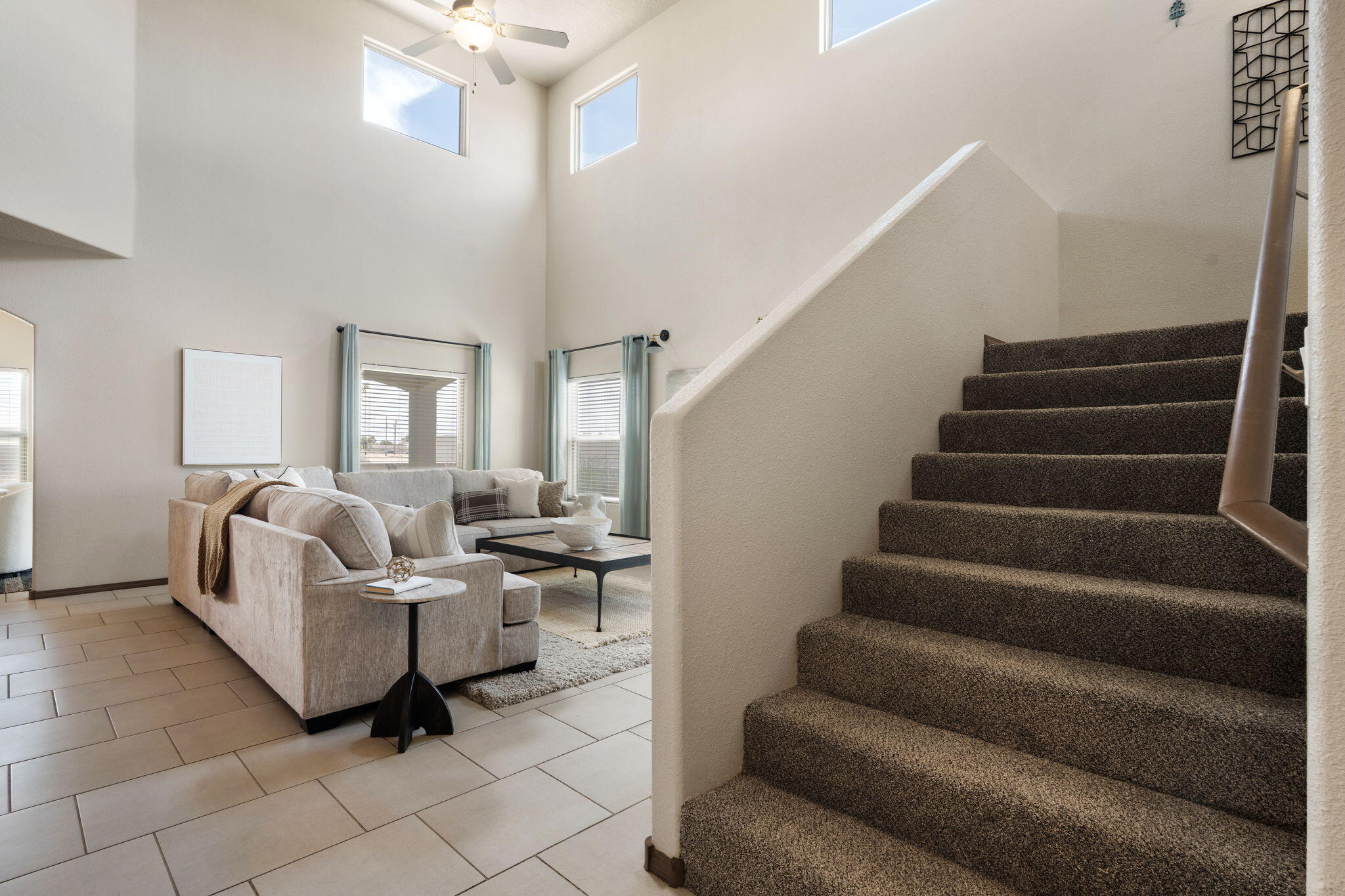 8700 Desert Finch Lane NE