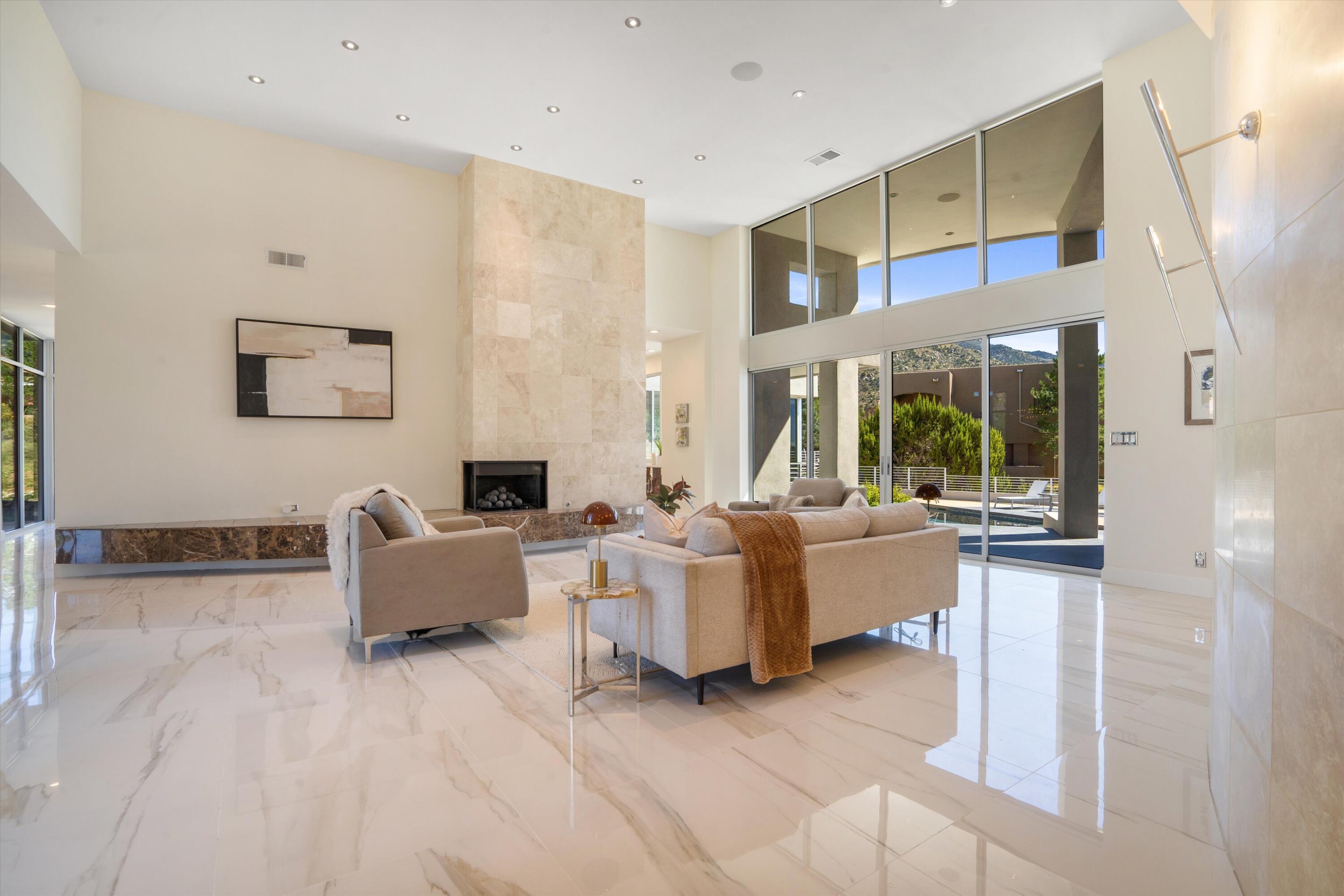 13632 Canada Del Oso Place NE