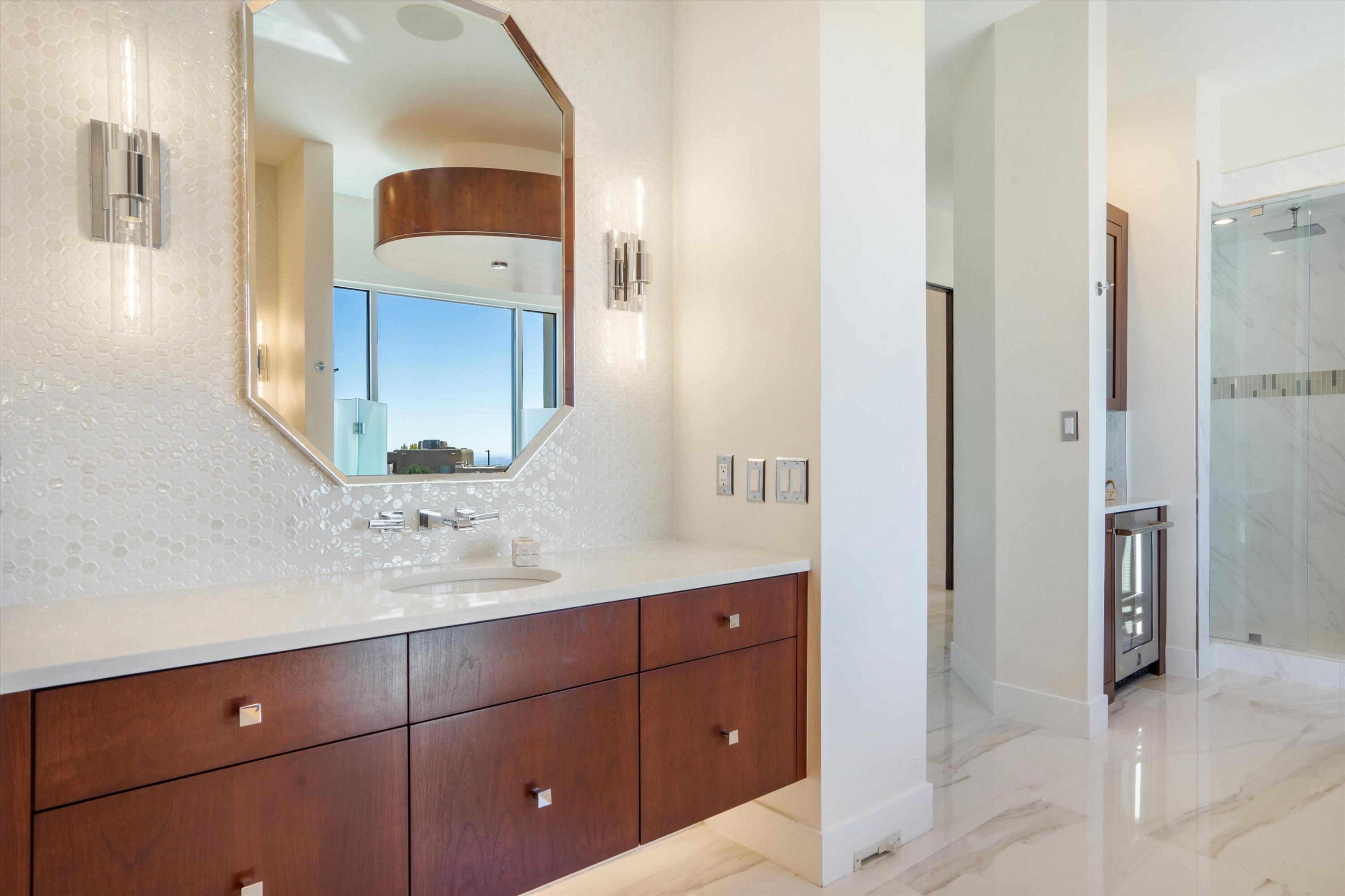 13632 Canada Del Oso Place NE