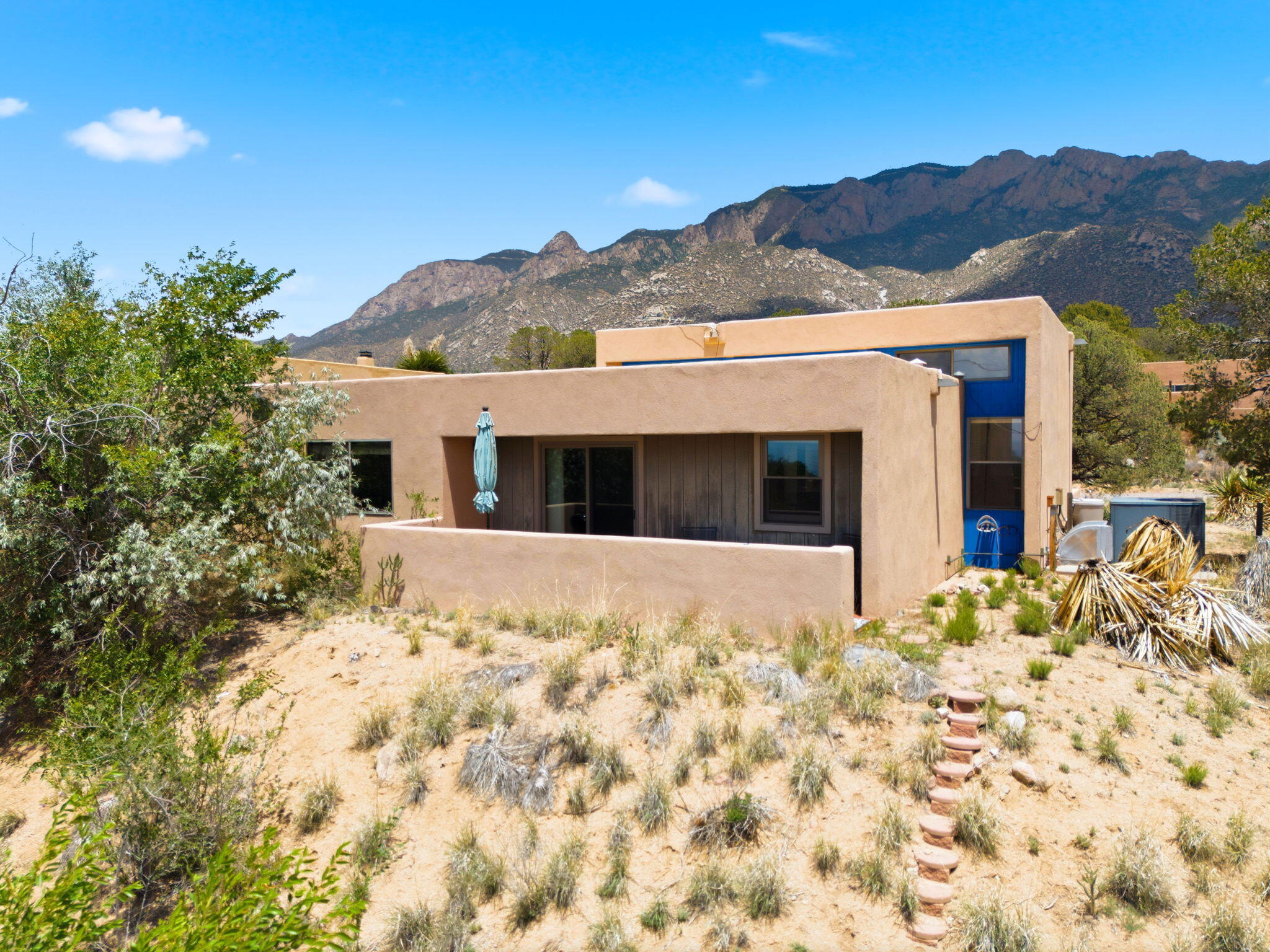 726 1 Tramway Vista Court NE