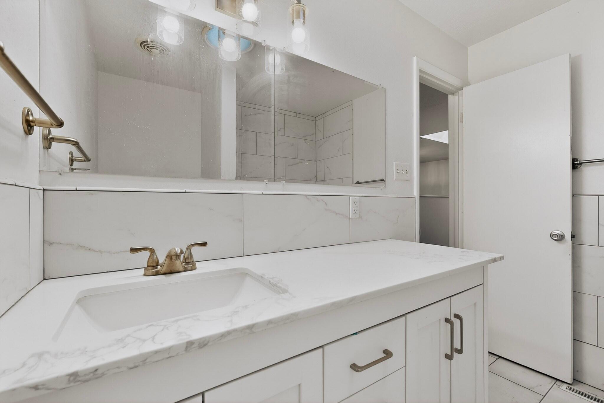 10605 Calle De Elena