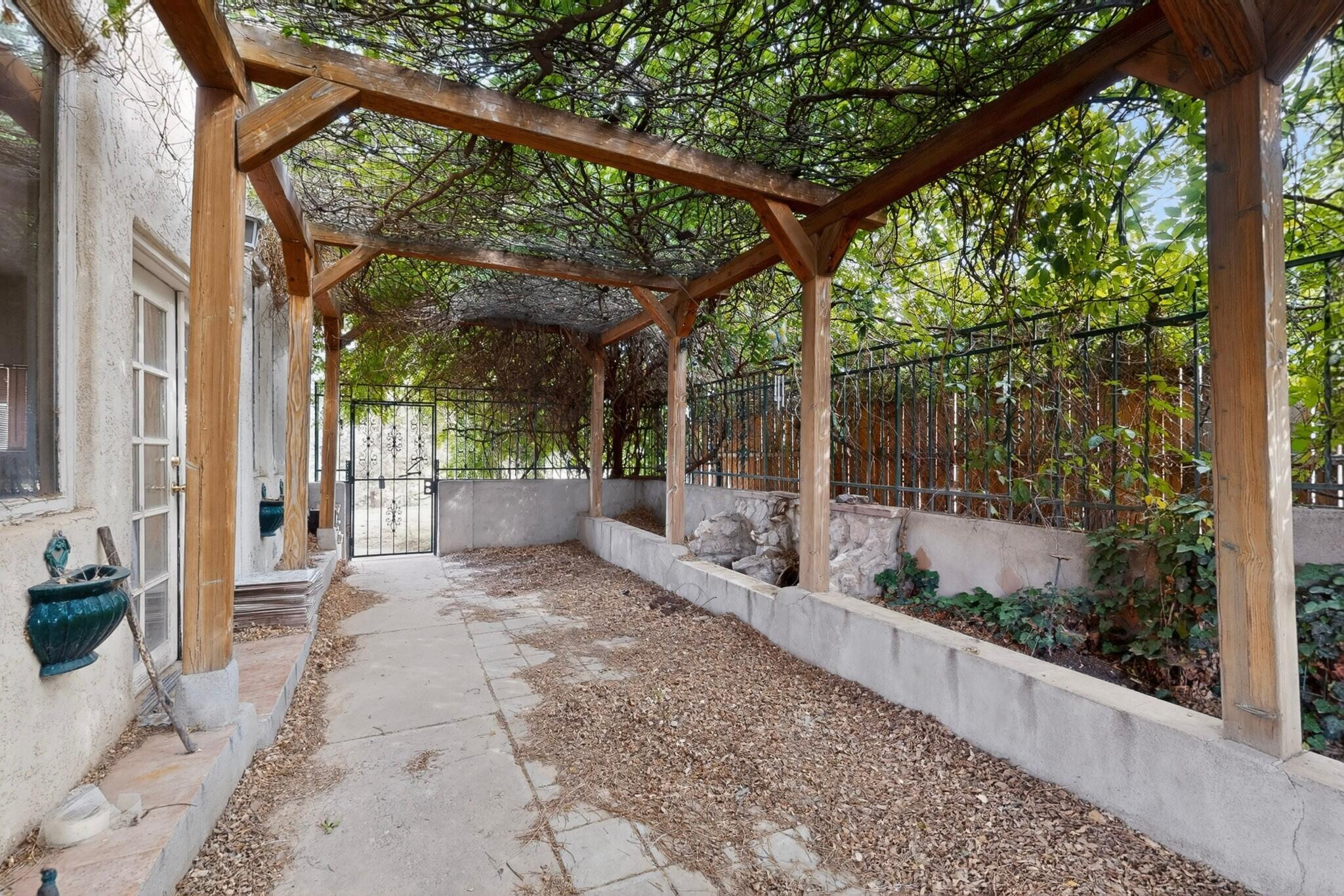 10605 Calle De Elena