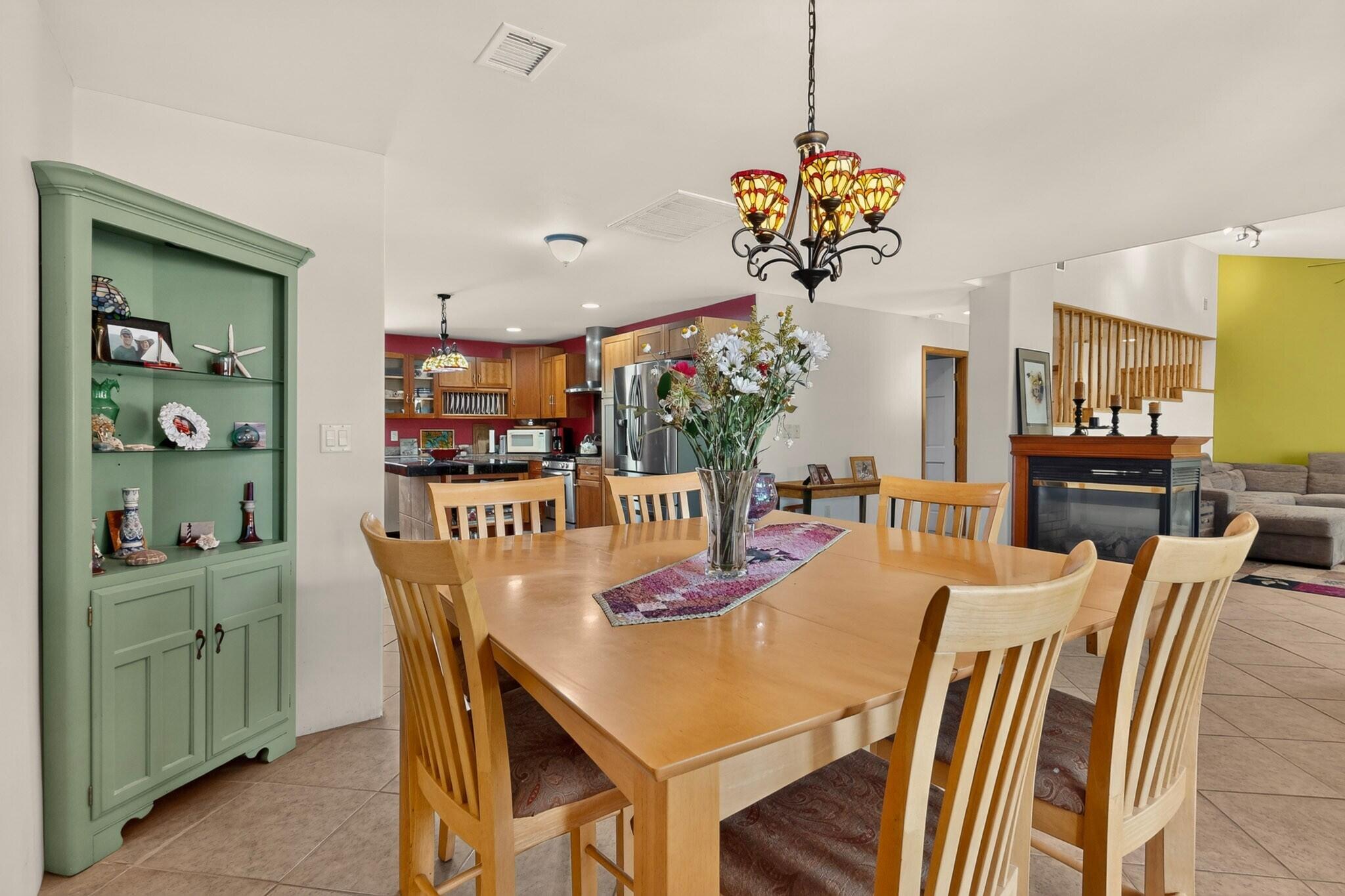 5 Francisco Road NE