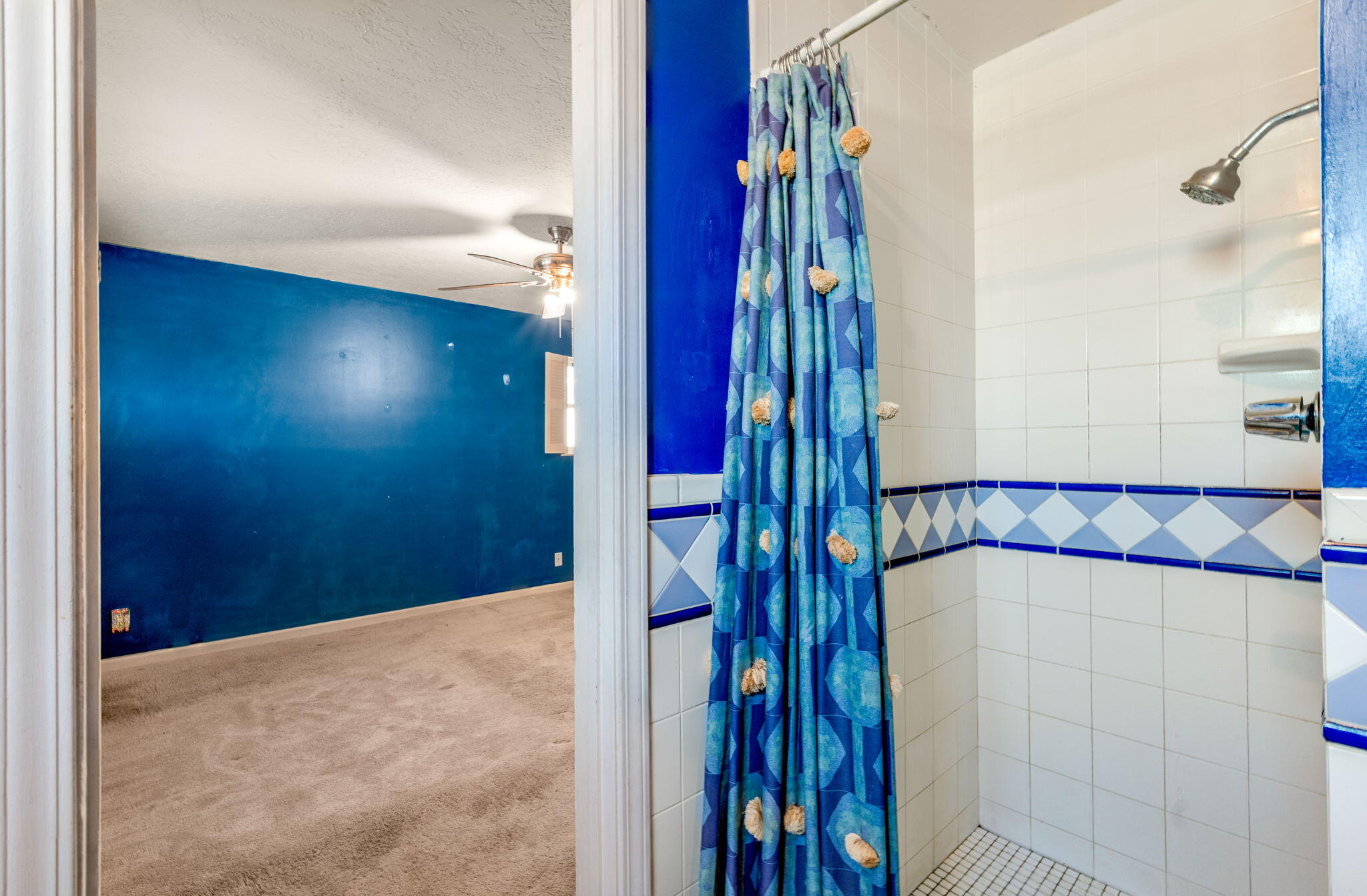 2824 Pajarito Road SW