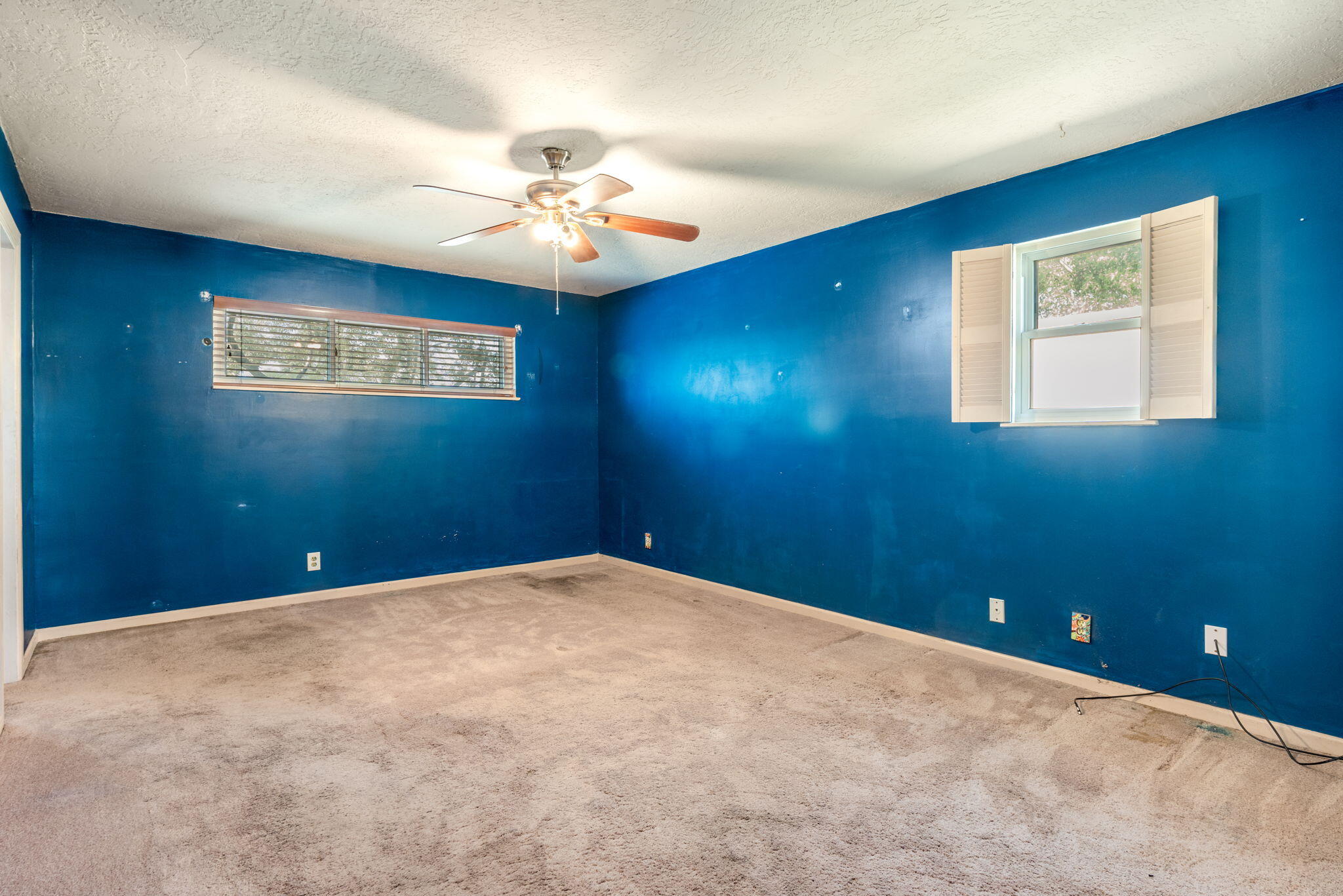 2824 Pajarito Road SW