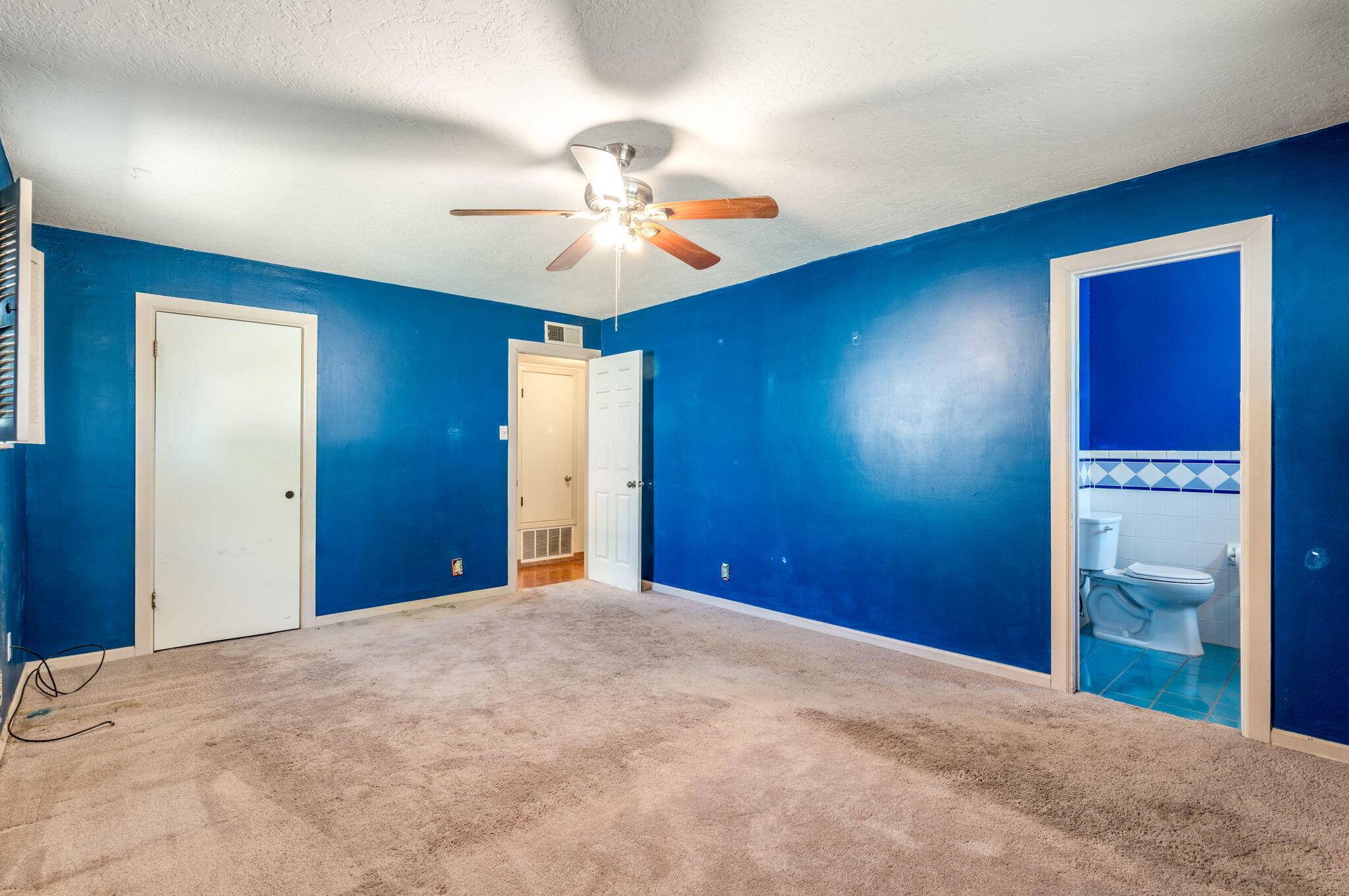 2824 Pajarito Road SW