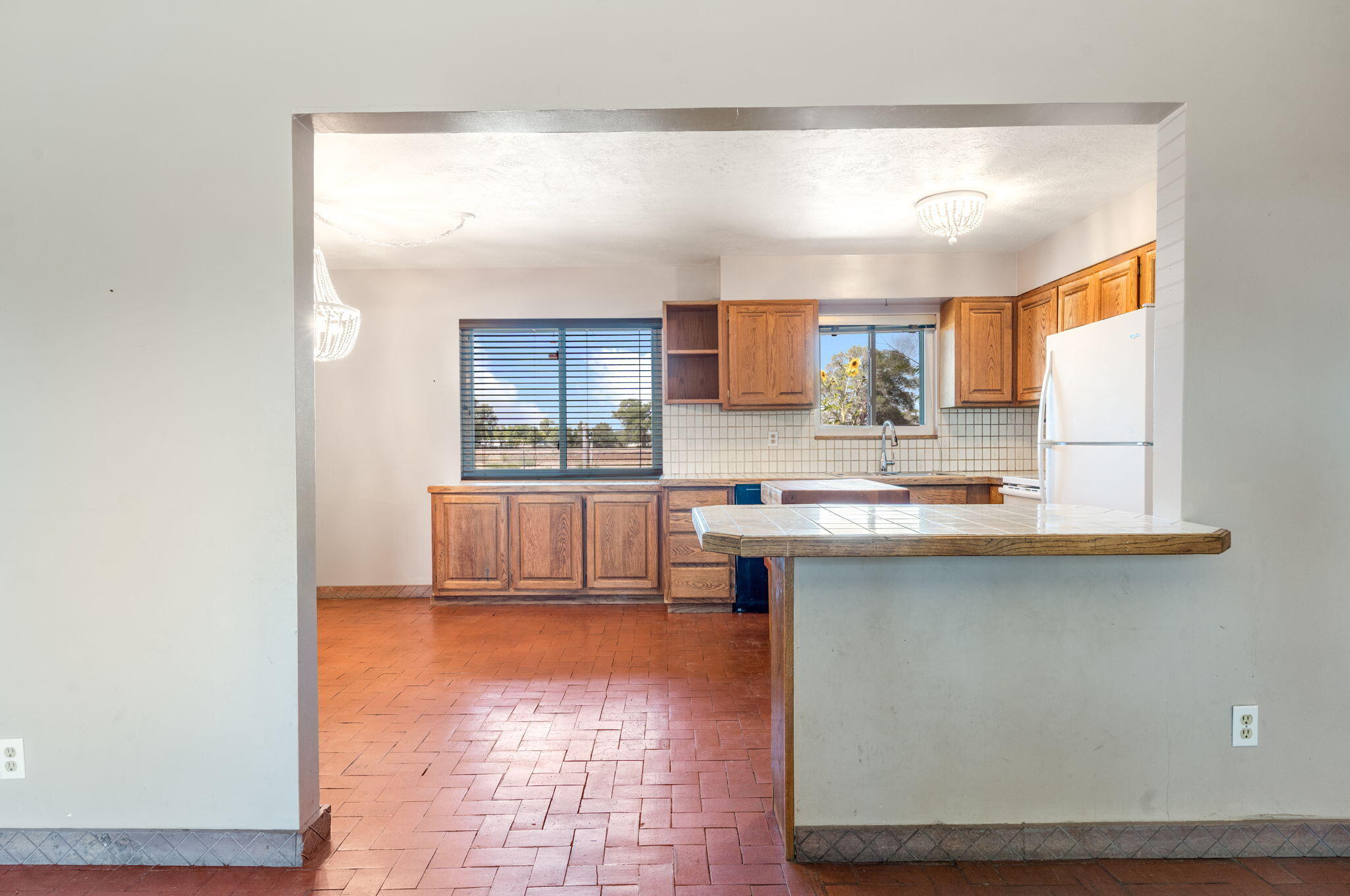 2824 Pajarito Road SW