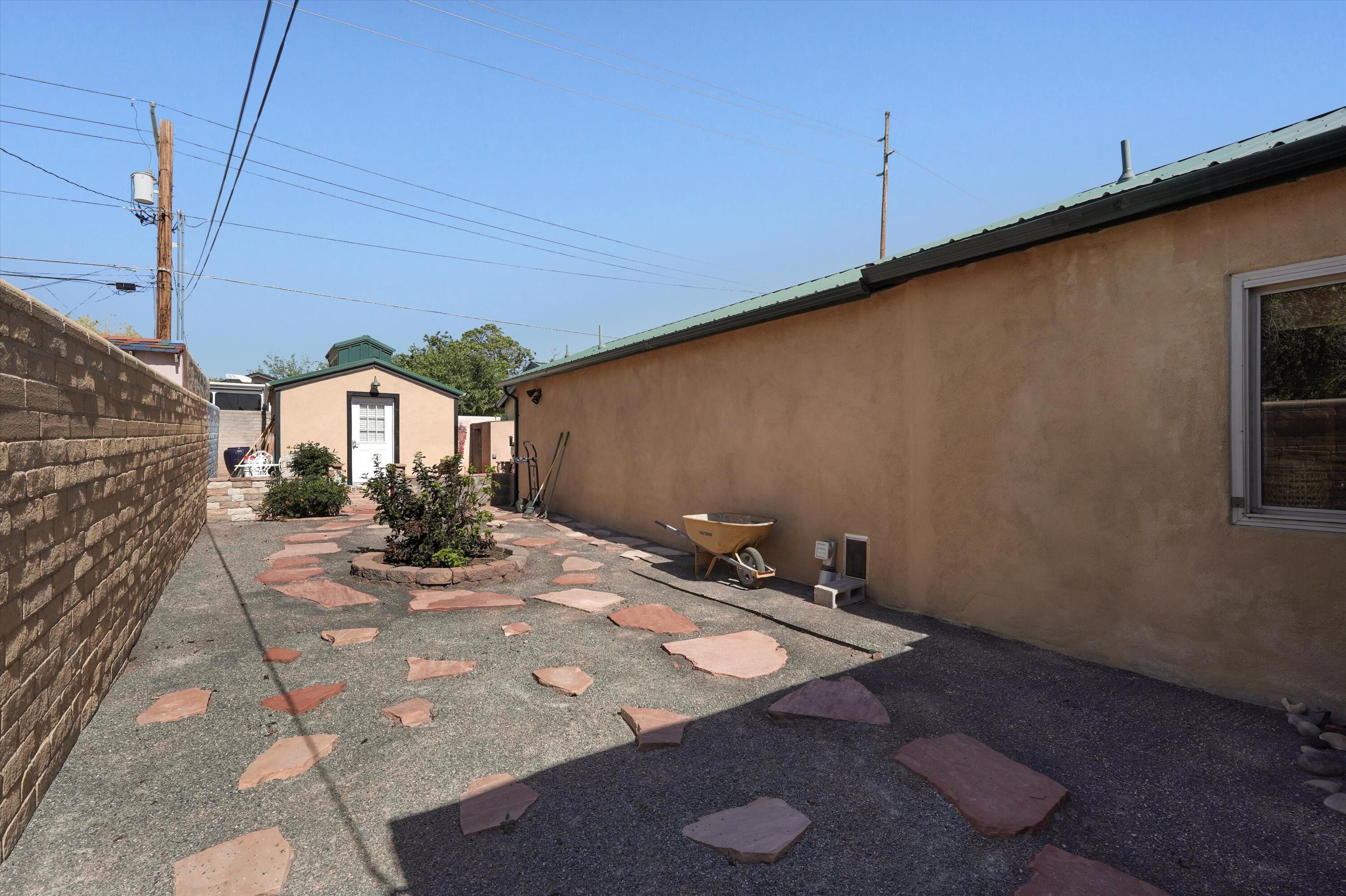 520 Tulane Drive SE