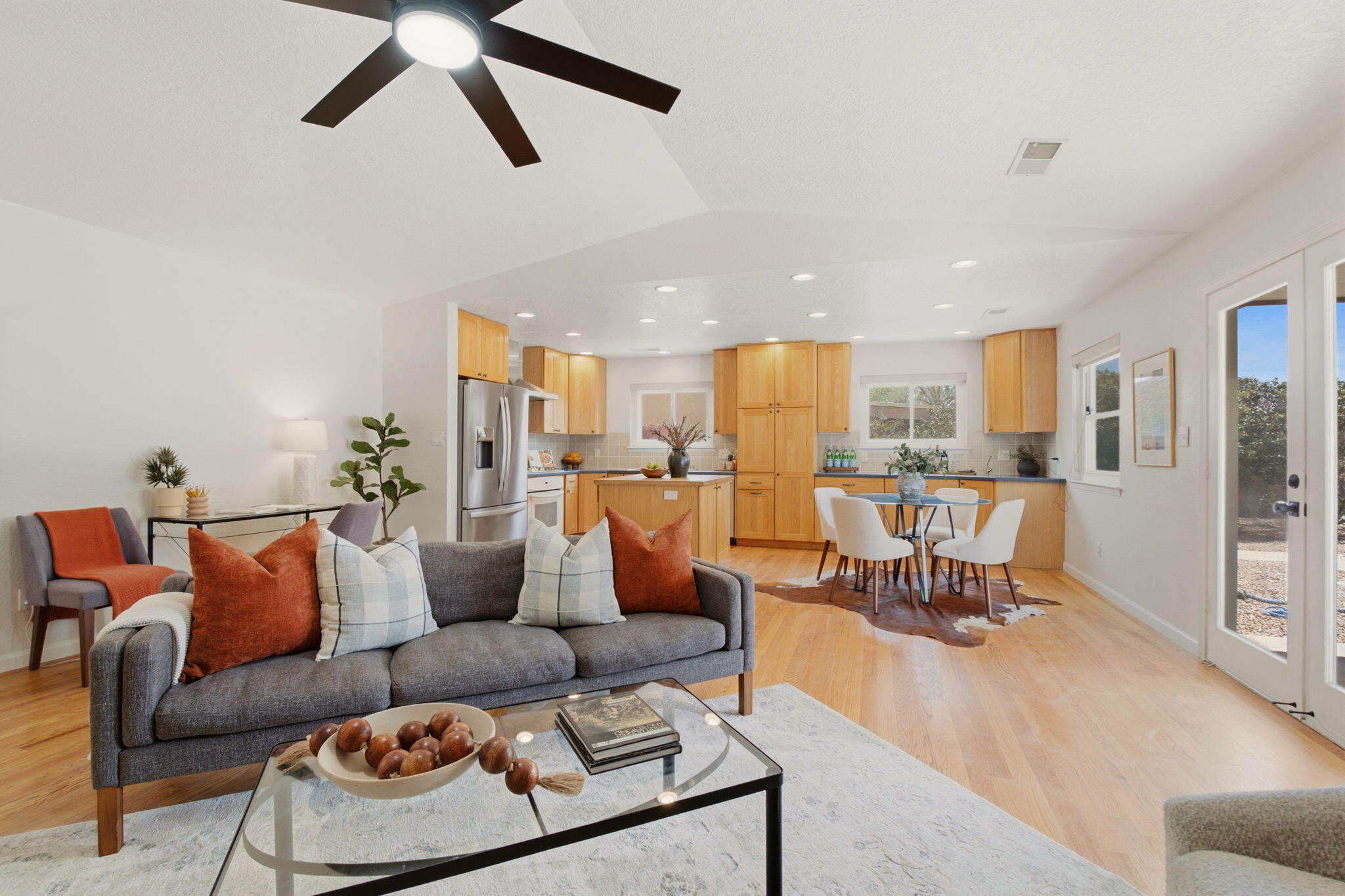 4928 Wagon Mound Trail NW