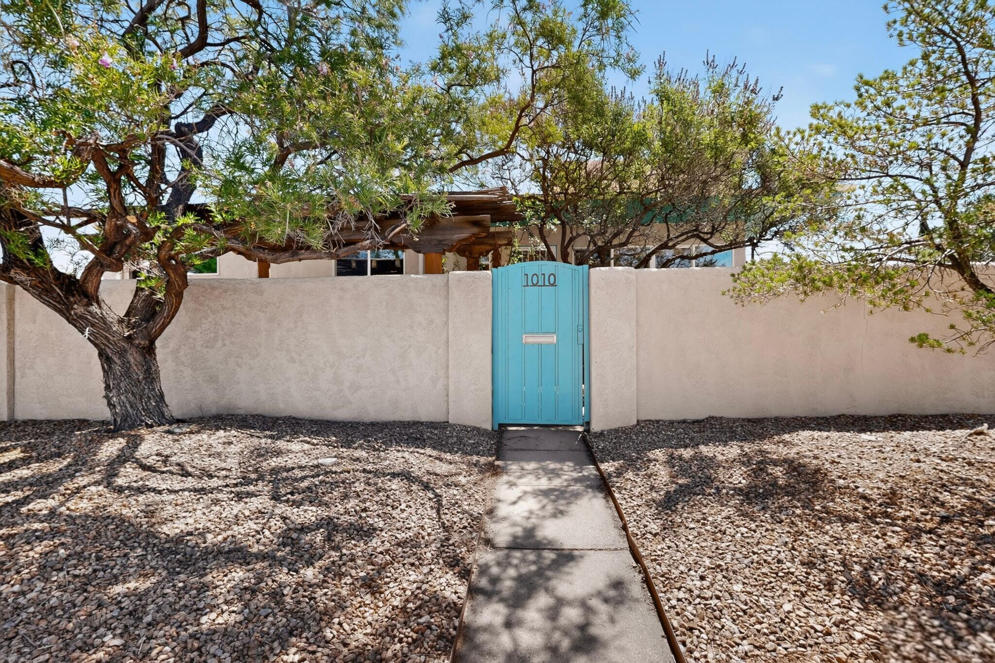 1010 Princeton Drive SE