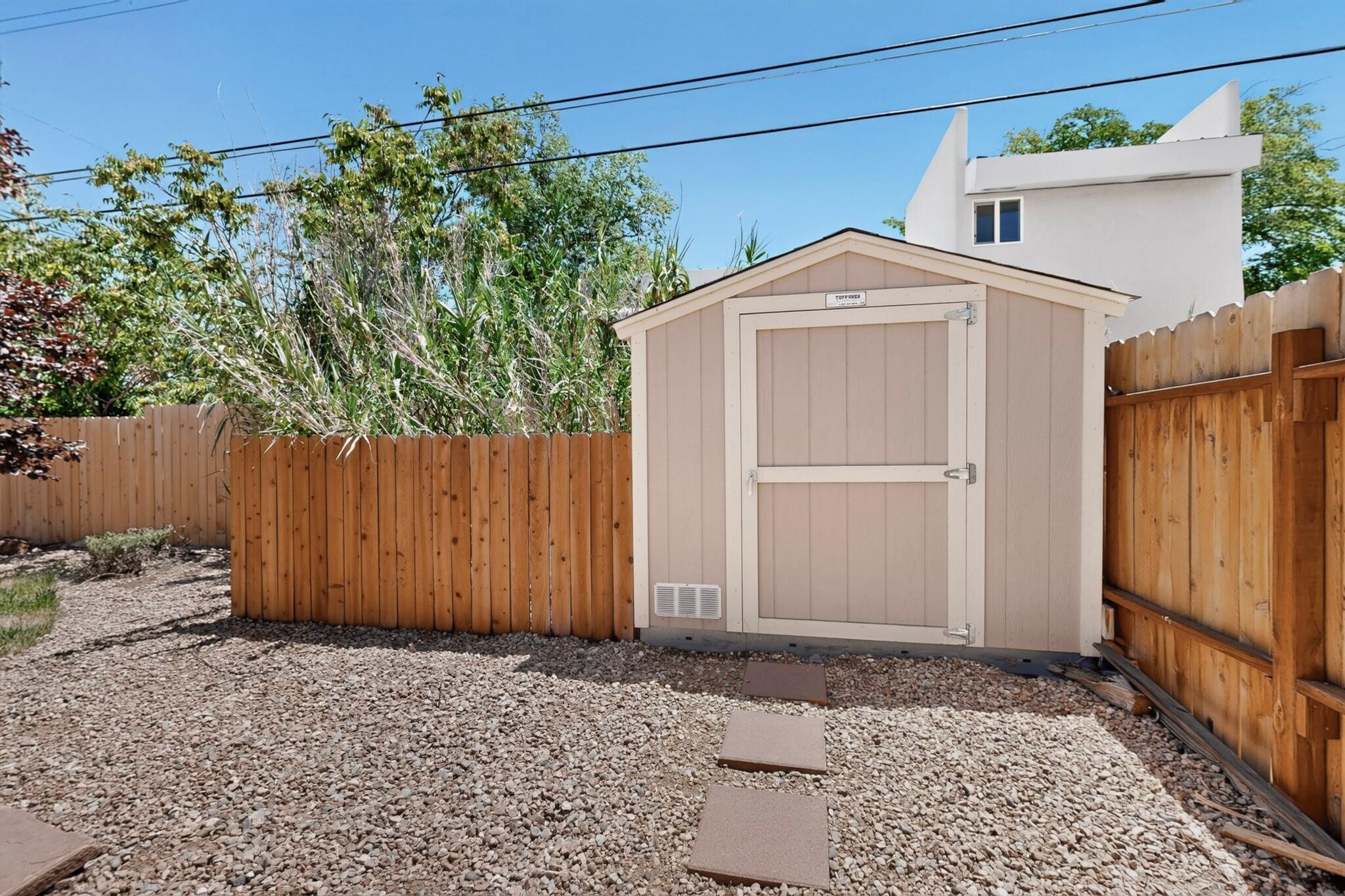 1010 Princeton Drive SE