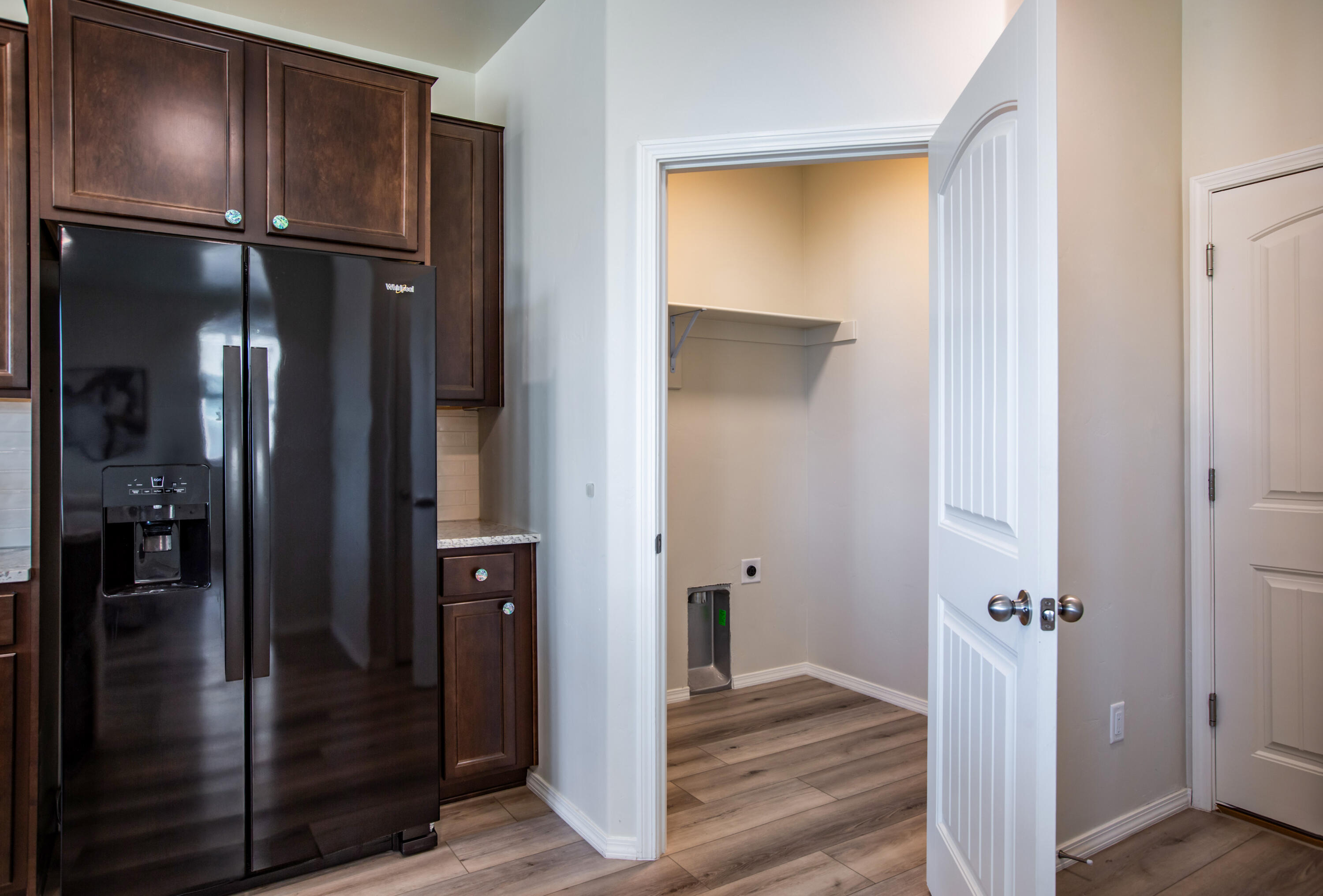 4381 Lauren Loop NE